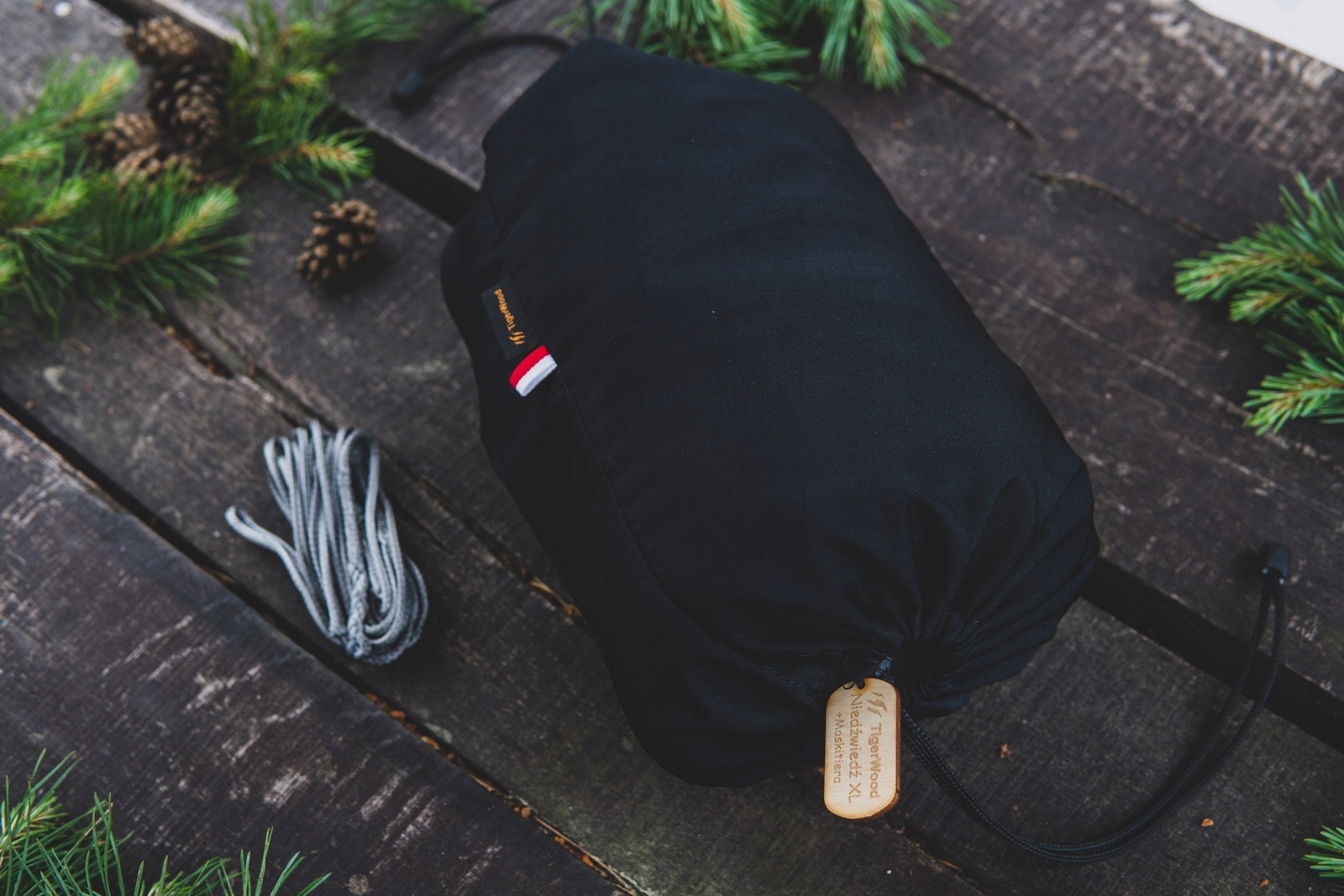 Táborová houpací síť Medvěd XL s moskytiérou Double Zip Black