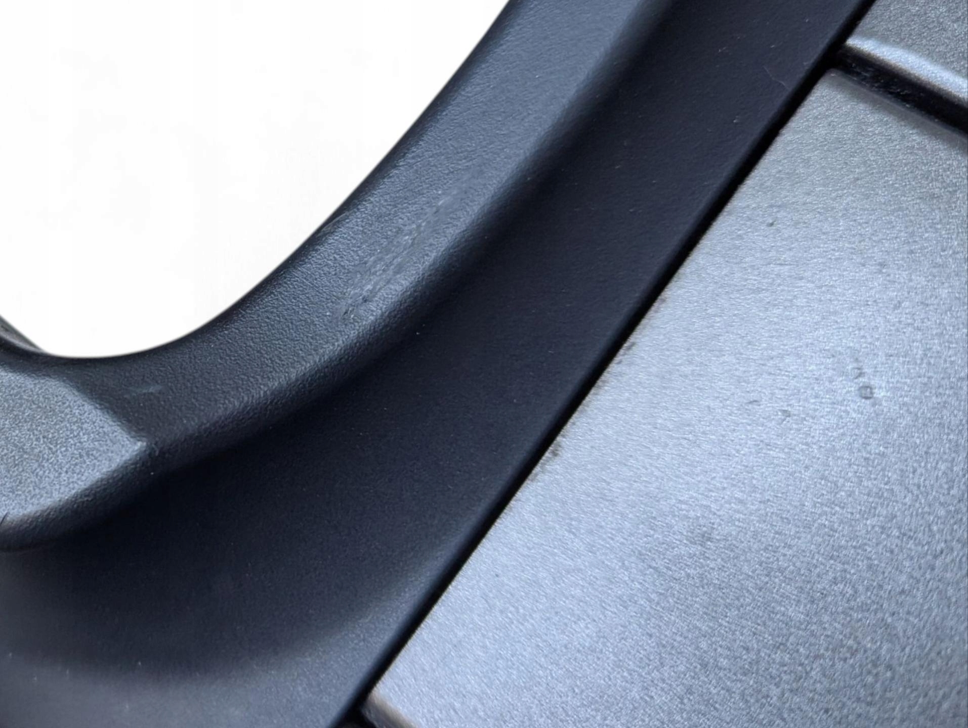 bracket for kubek front Lexus IS 2 XE20 2008 55620-53030