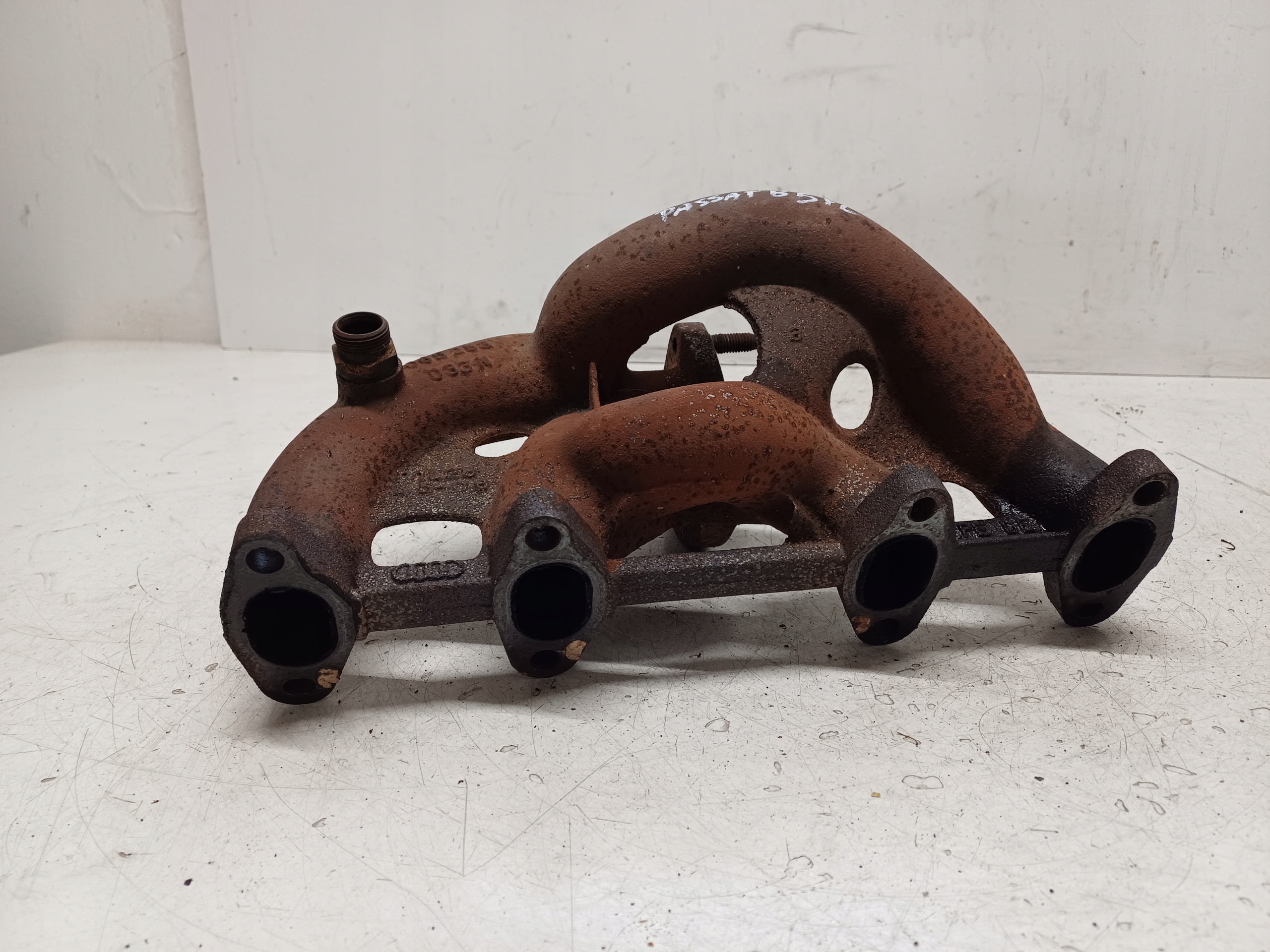 VW PASSAT B5 96-05 1.6 ALZ KOLEKTOR WYDECHOWY 06B253033N