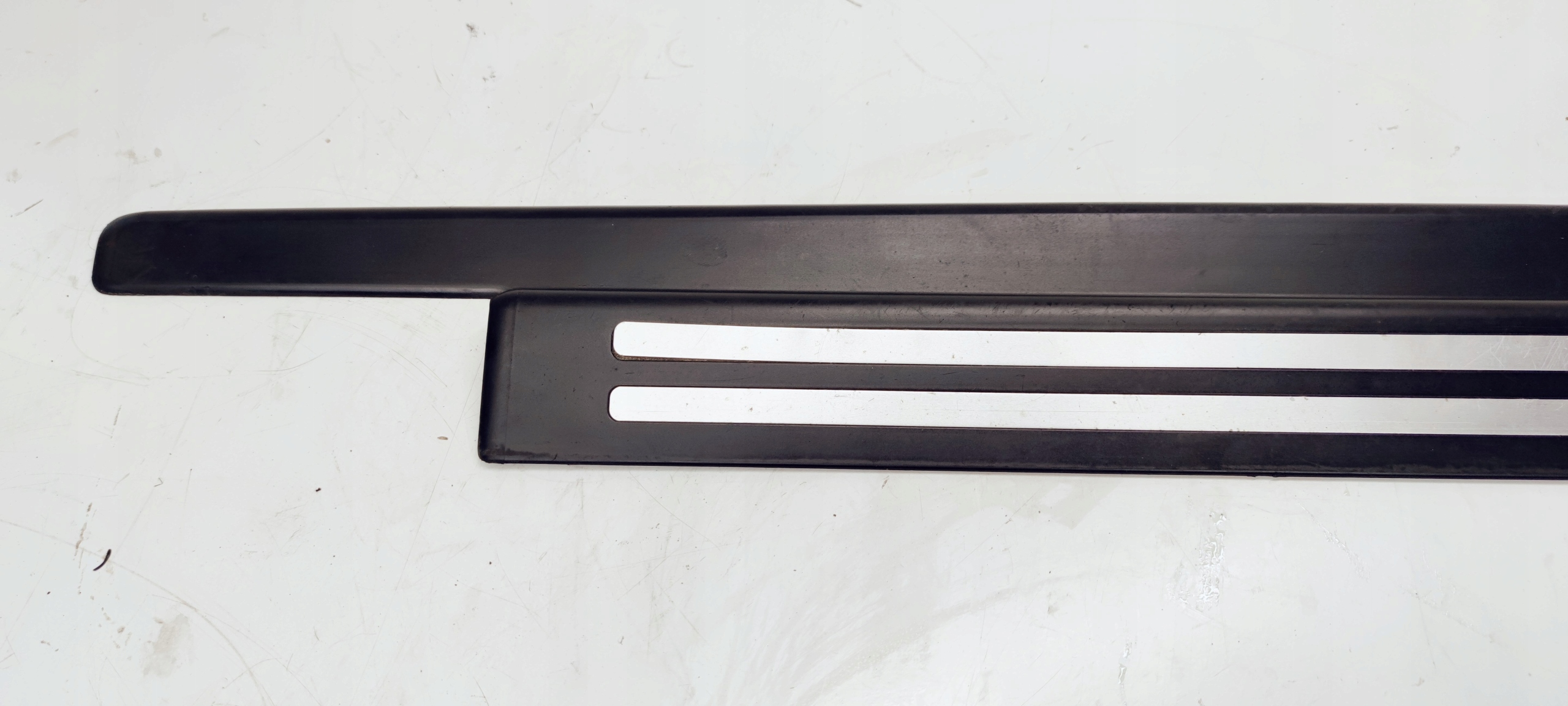 moulding threshold right AUDI A4 B6 CABRIO 8H0853492