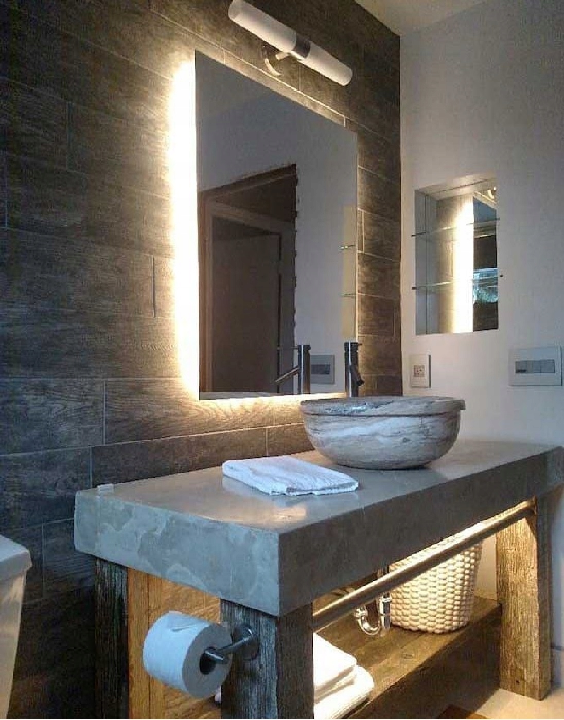 Taśma LED 3528 300 IP65 WODOODPORNA BIAŁA CIEPŁA Długość 5 m