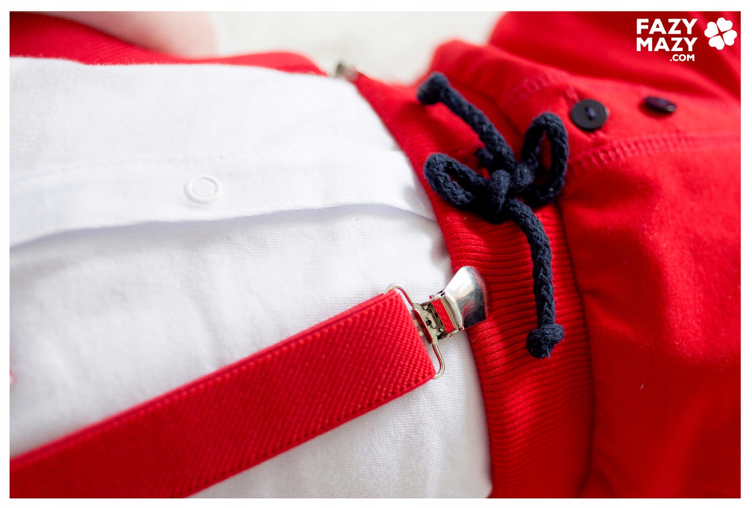 Szelki niemowlęce czerwone 0-3 lata Chrzest Roczek Kolor czerwony