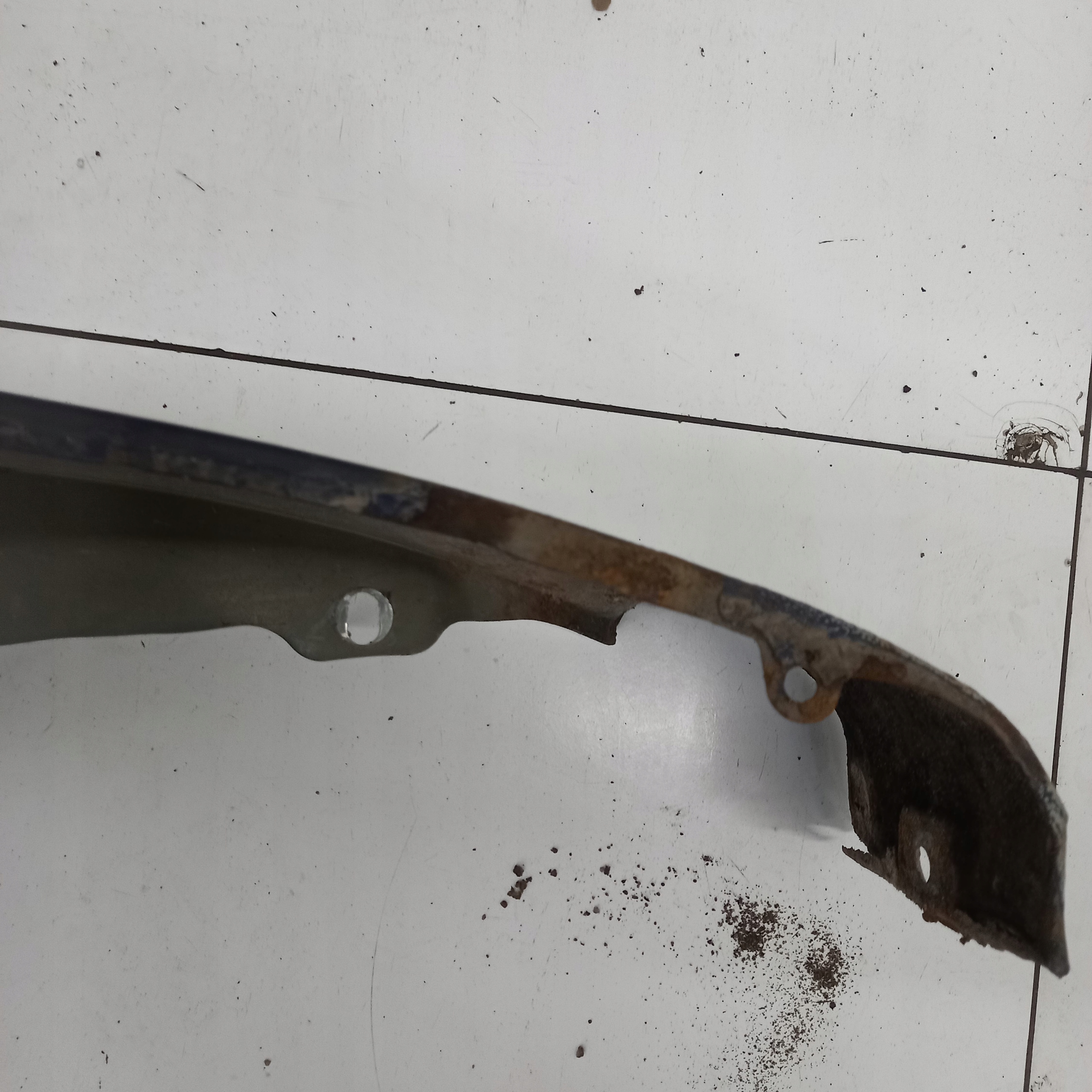fender left front OPEL ZAFIRA B