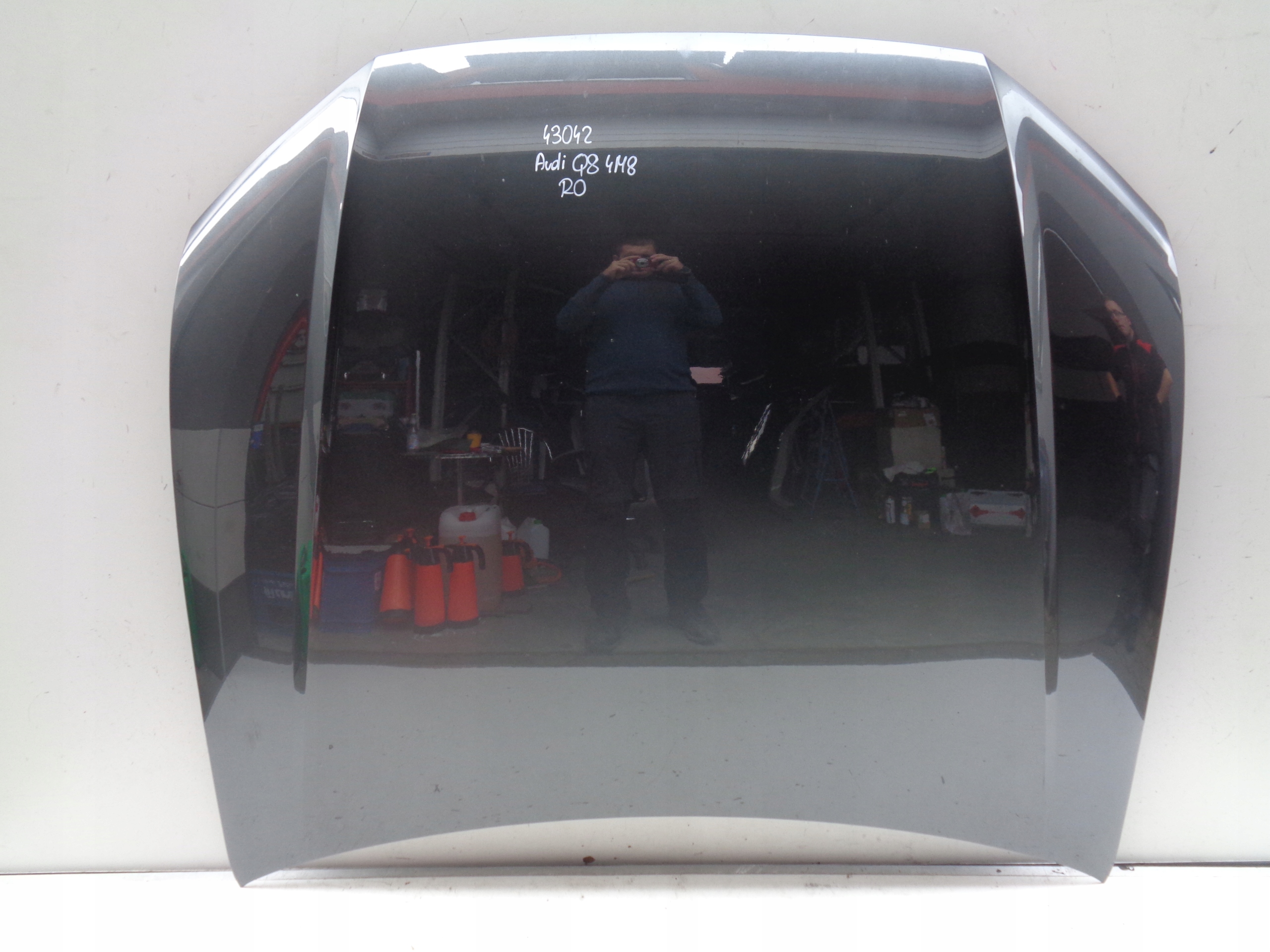 MASKA POKRYWA SILNIKA AUDI Q8 4M8 NR 43042