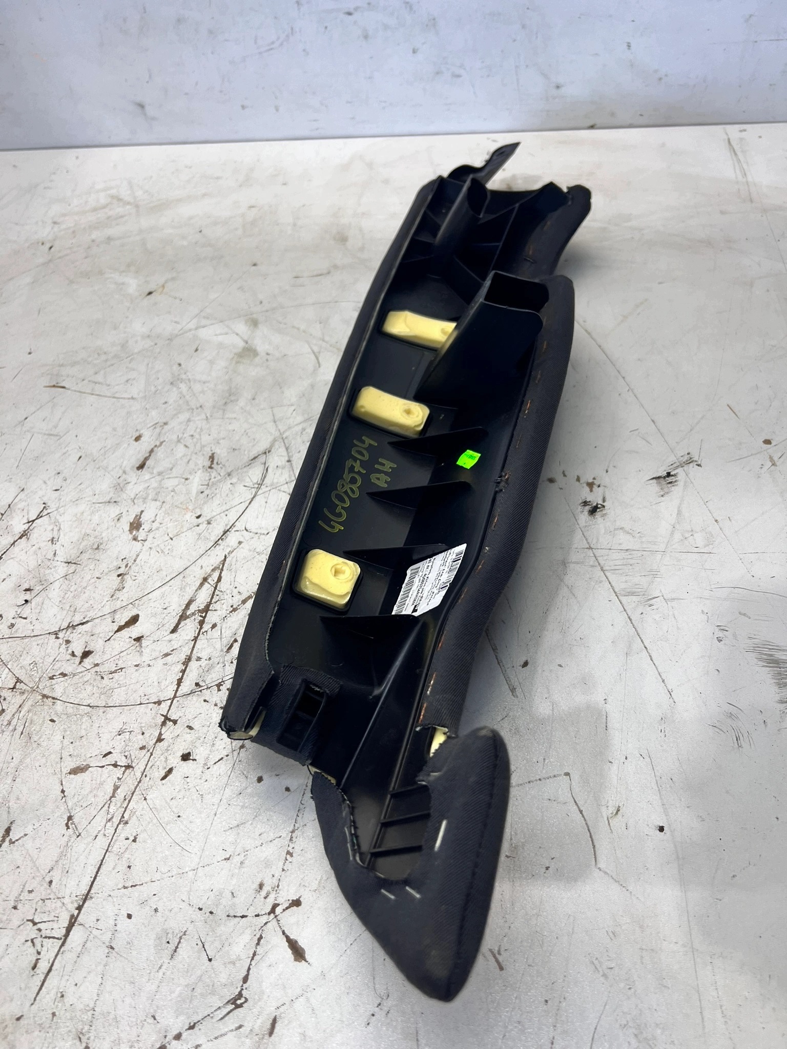 side KANAPY right rear part leather AUDI A6 C7 4G085704AH
