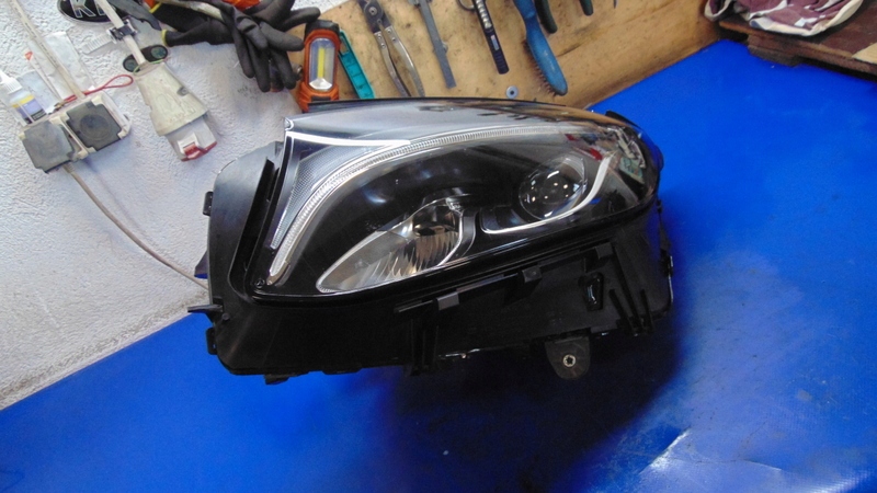 light left front FULL LED REFLEKTOR EUROPA MERCEDES GLC C253