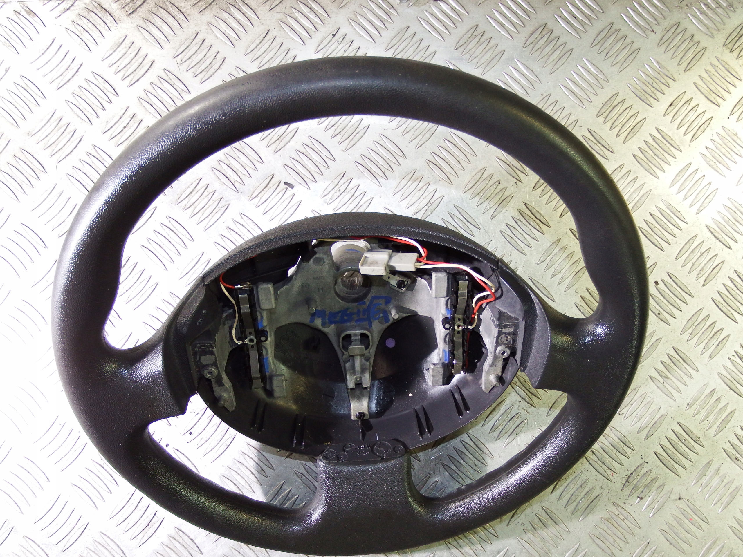 руль renault SCENIC MEGANE II хорошее