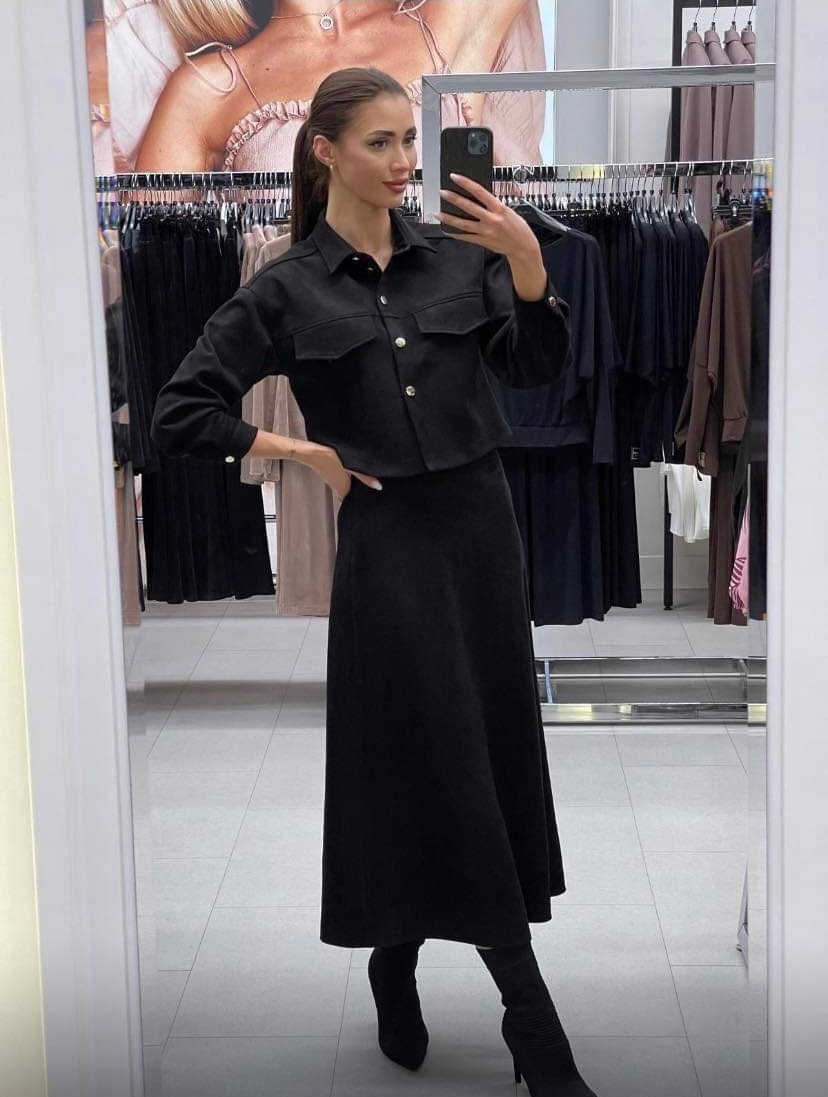 Černá semišová Sukně Model 0974 Lalous velikost M