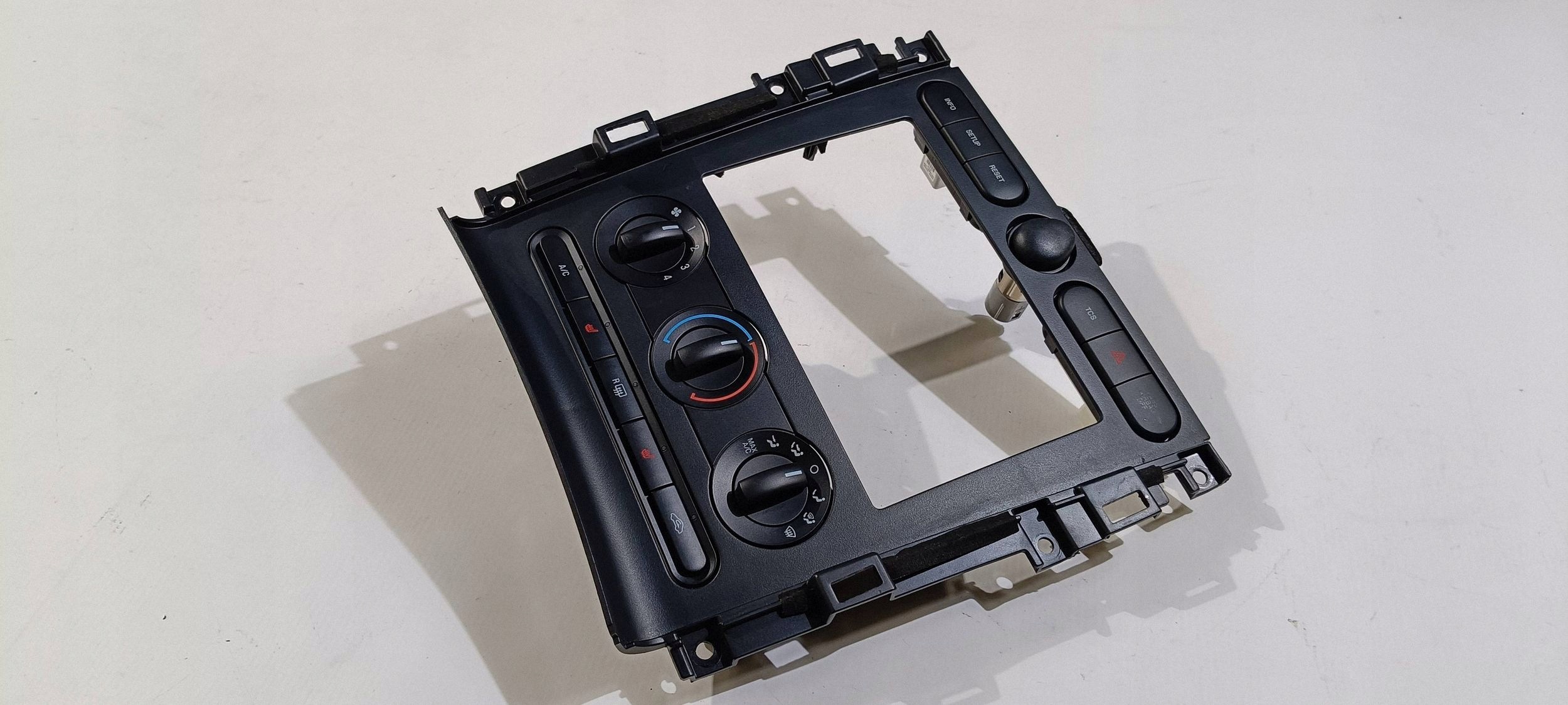 schalter panel des lüfters klimaanlage grzane sitze Ford Mustang 2005-2009