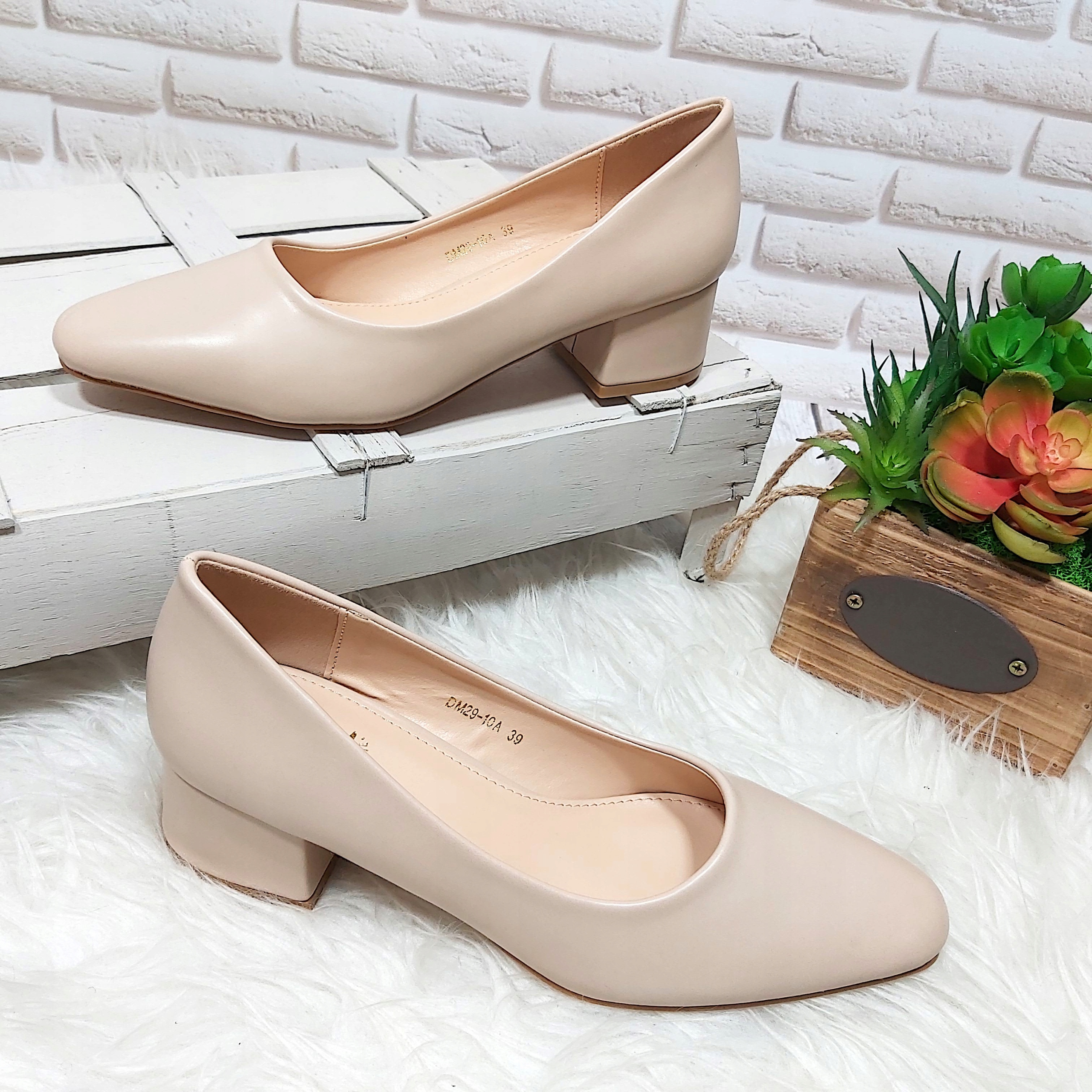 KLASYCZNE CZÓŁENKA DAMSKIE MIĘKKA WKŁADKA 41 Rozmiar 41