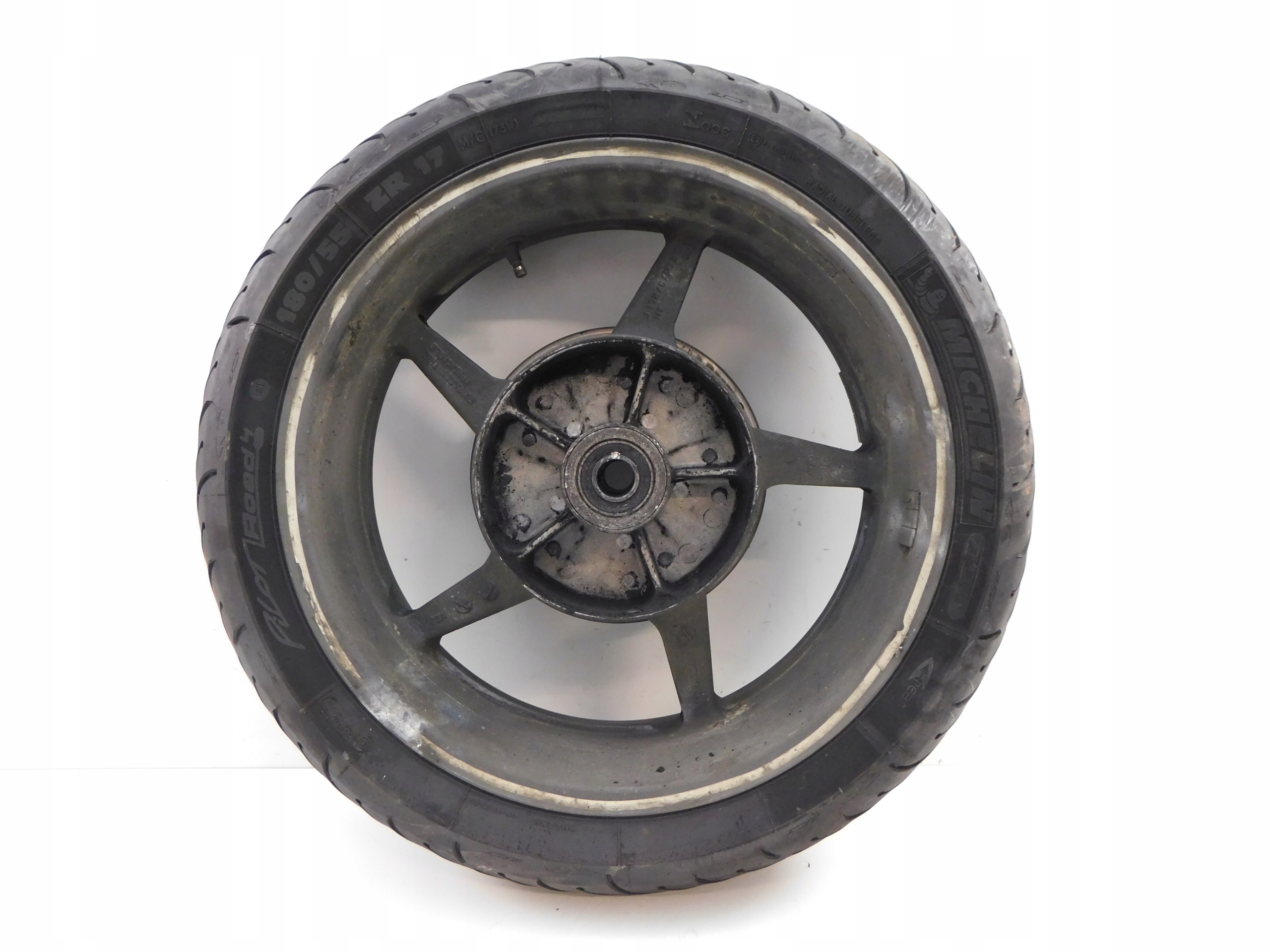 HONDA CB 1300 КОЛЕСО ШИНИ МОКРОТА ЗЗАДУ