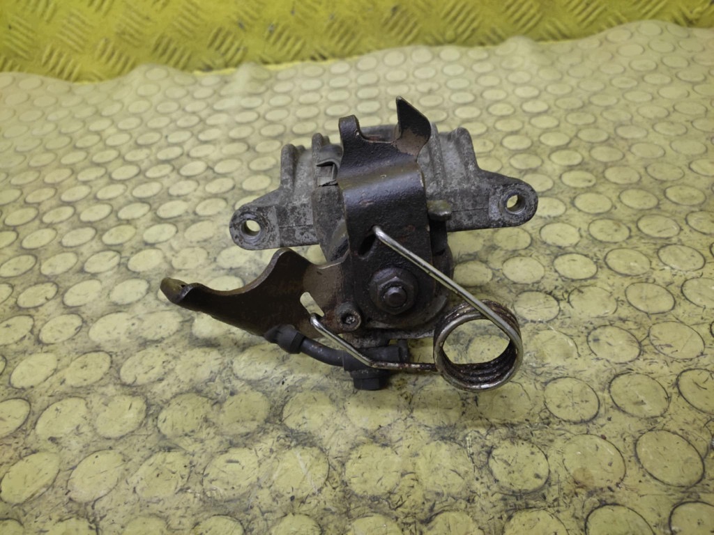 VW PASSAT B5 1.9 TDI caliper brake right rear part