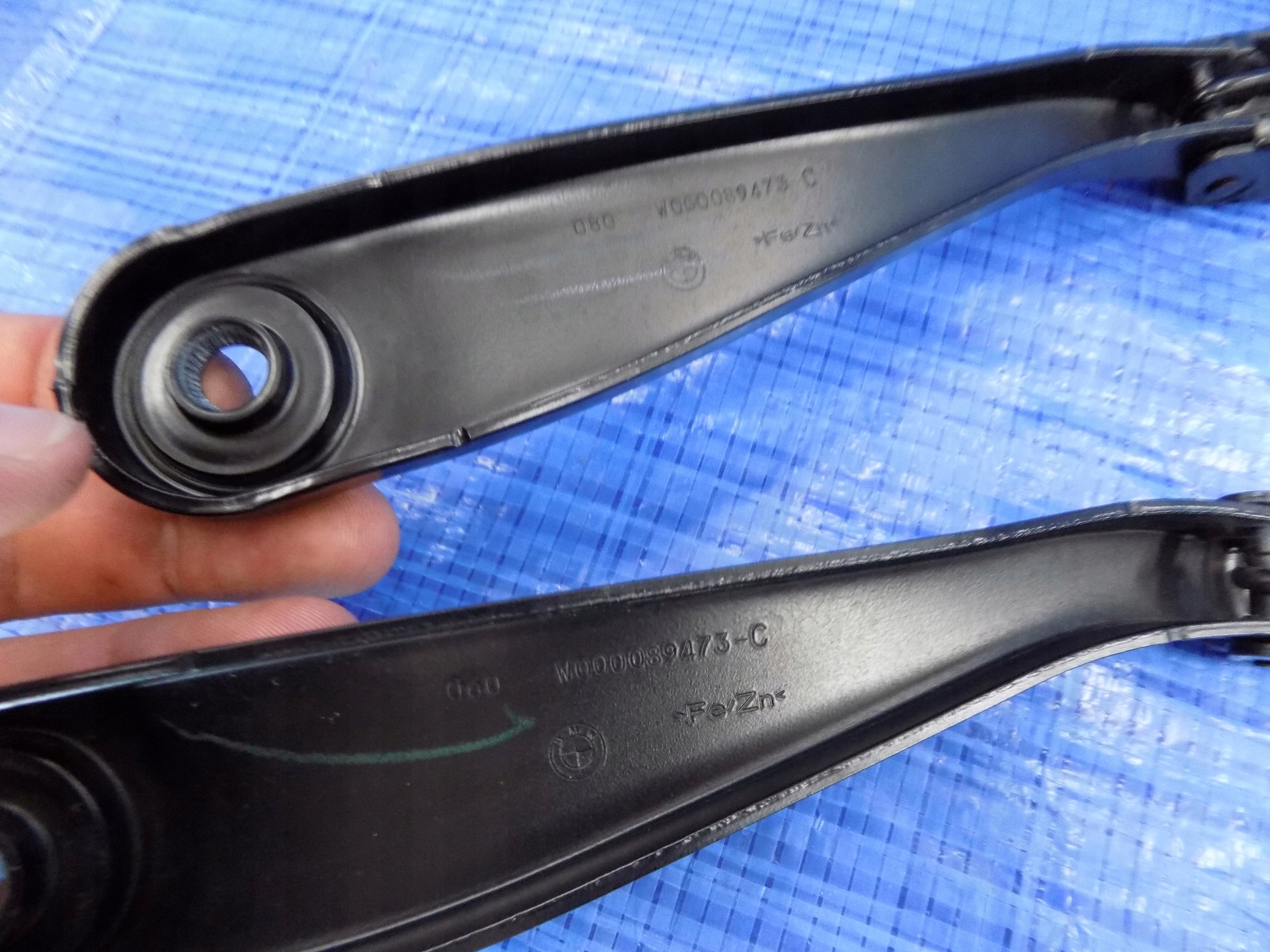 wiper arms front BMW X5 G05 45E 20R
