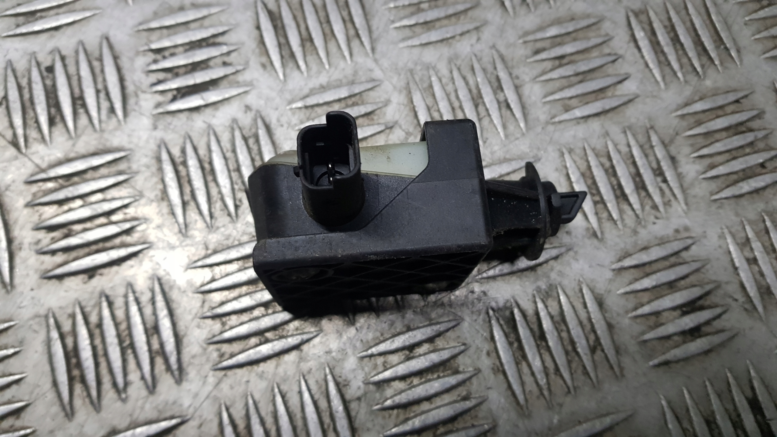 CITROEN C4 i PICASSO amortizer vratašca goriva 9660019180
