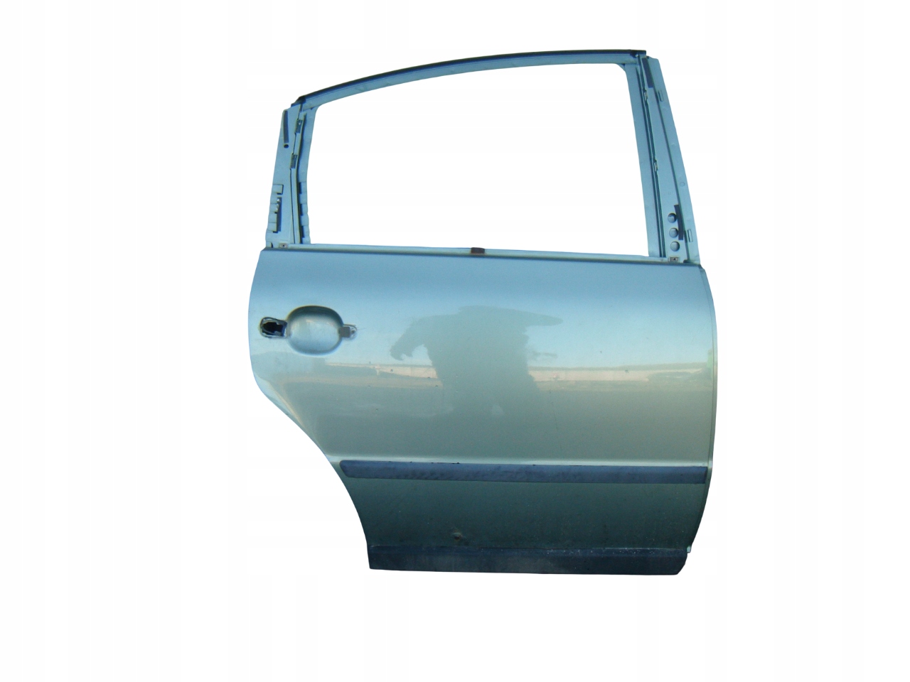 VW PASSAT B5 LIFT 00- DRZWI PRAWY TYŁ LA6W