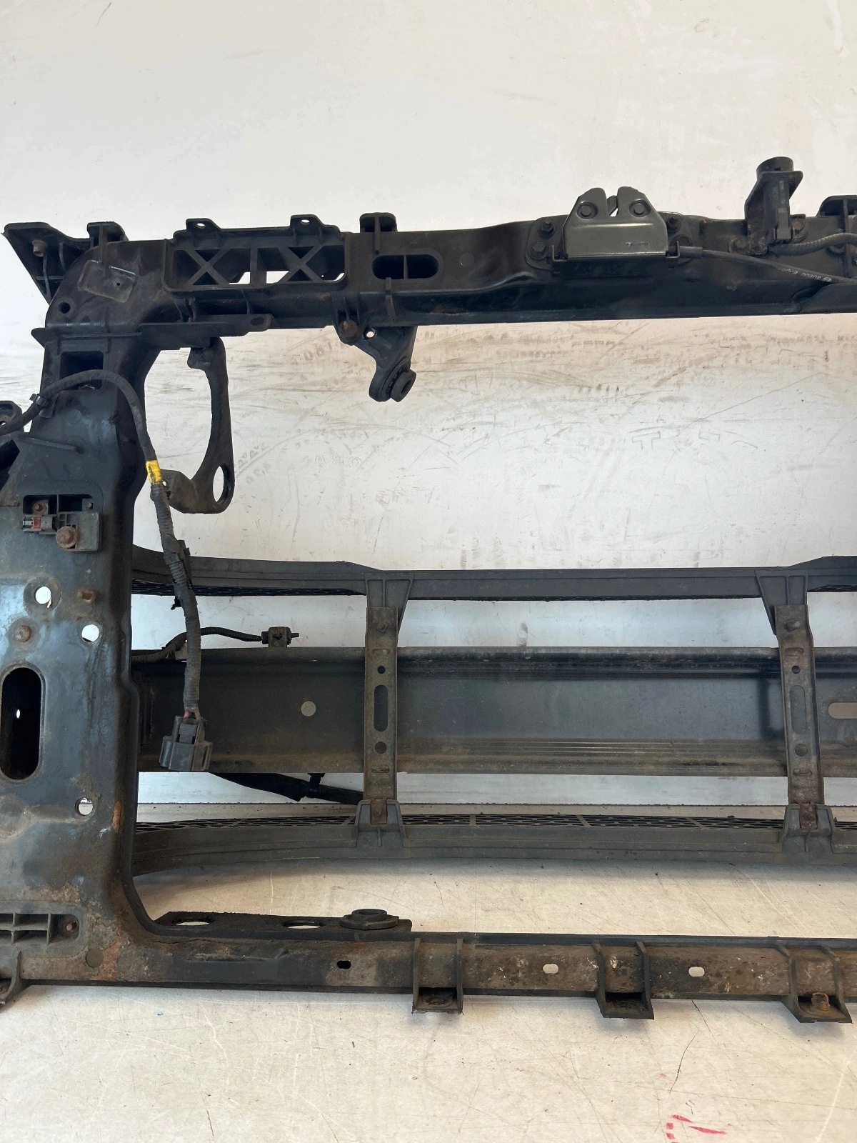 support panel for radiators pillar sider Kia Sportage III 2.0 CRDI