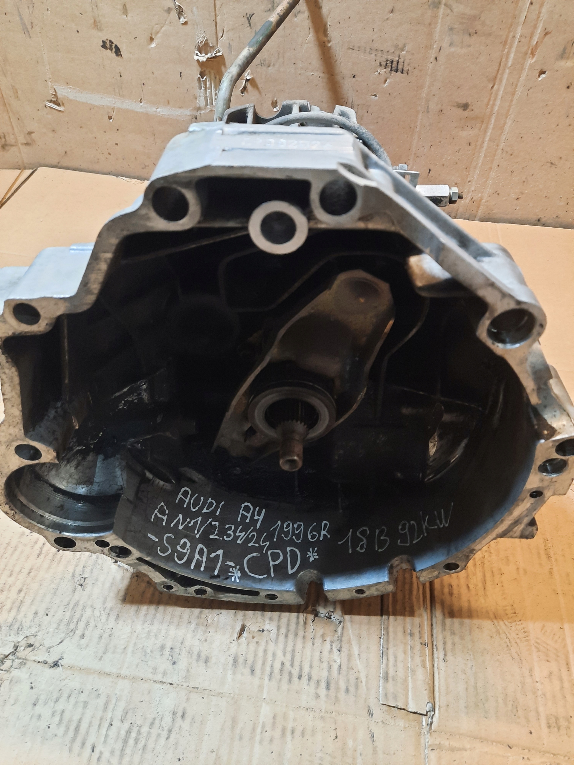 Getriebe *CPD* AUDI A4 1.8B 92KW 1996R