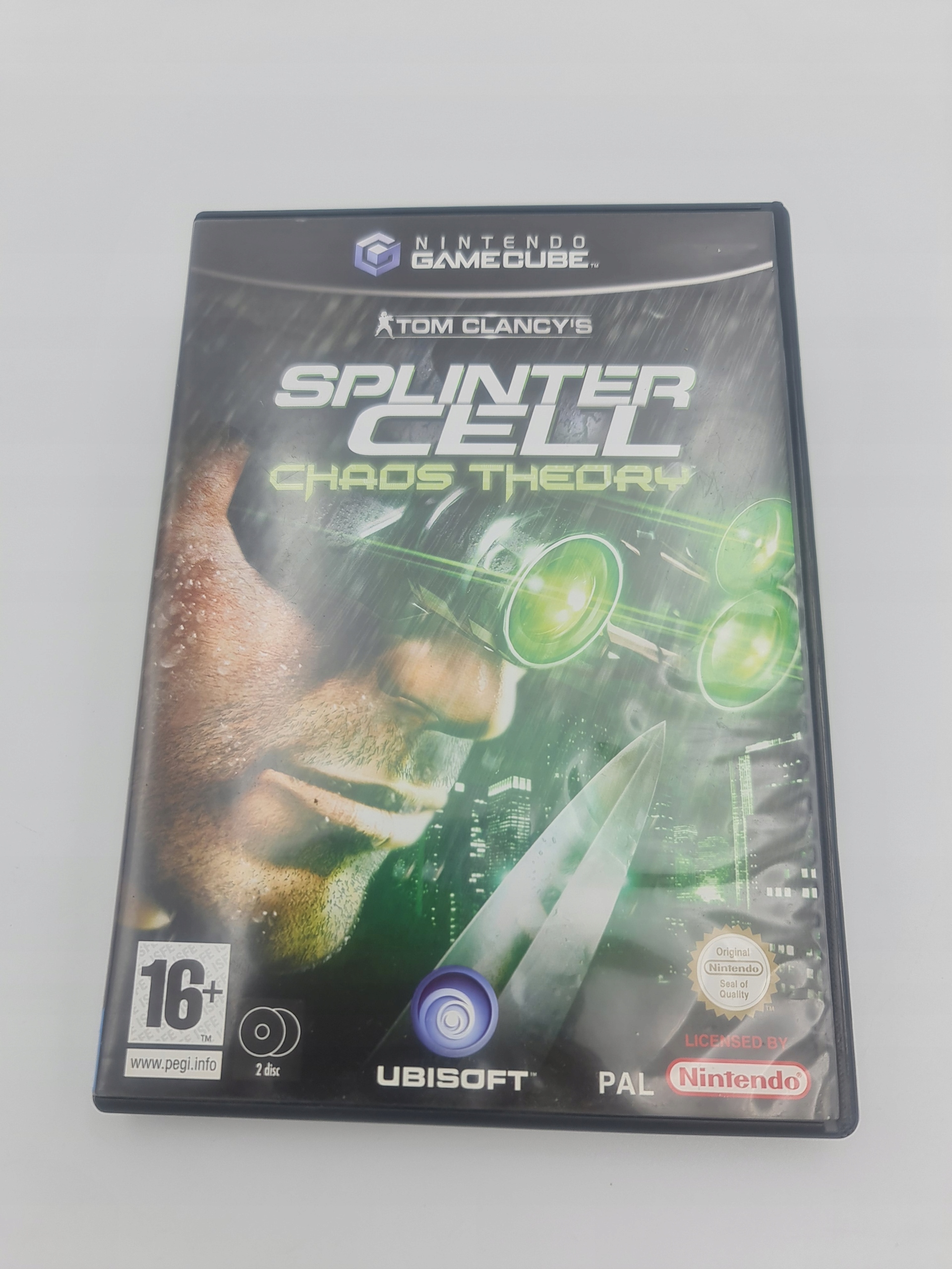 GAMECUBE TOM CLANCY'S SPLINTER CELL CHAOS THEORY Tematyka gry akcji
