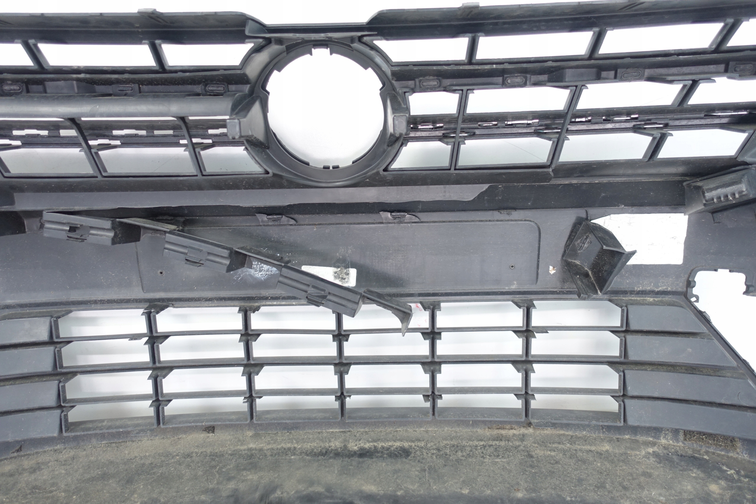 VW CADDY III 2k5 LIFT 2015- bumper front front 2K5807221J