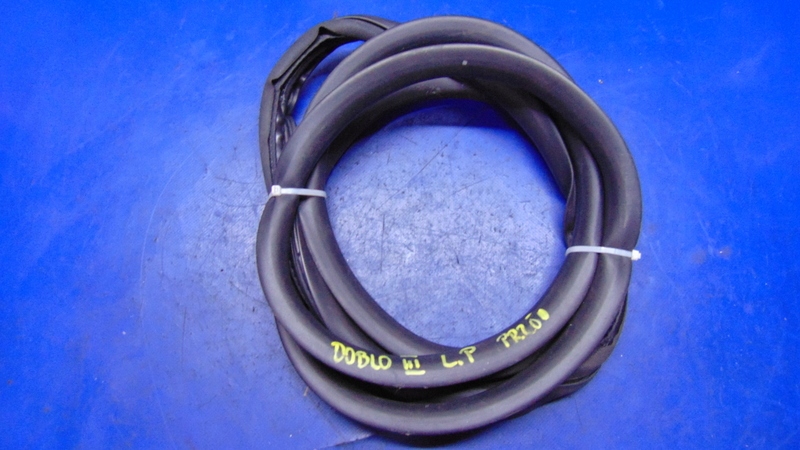 gasket door left right front FIAT DOBLO III COMBO E PARTNER IV
