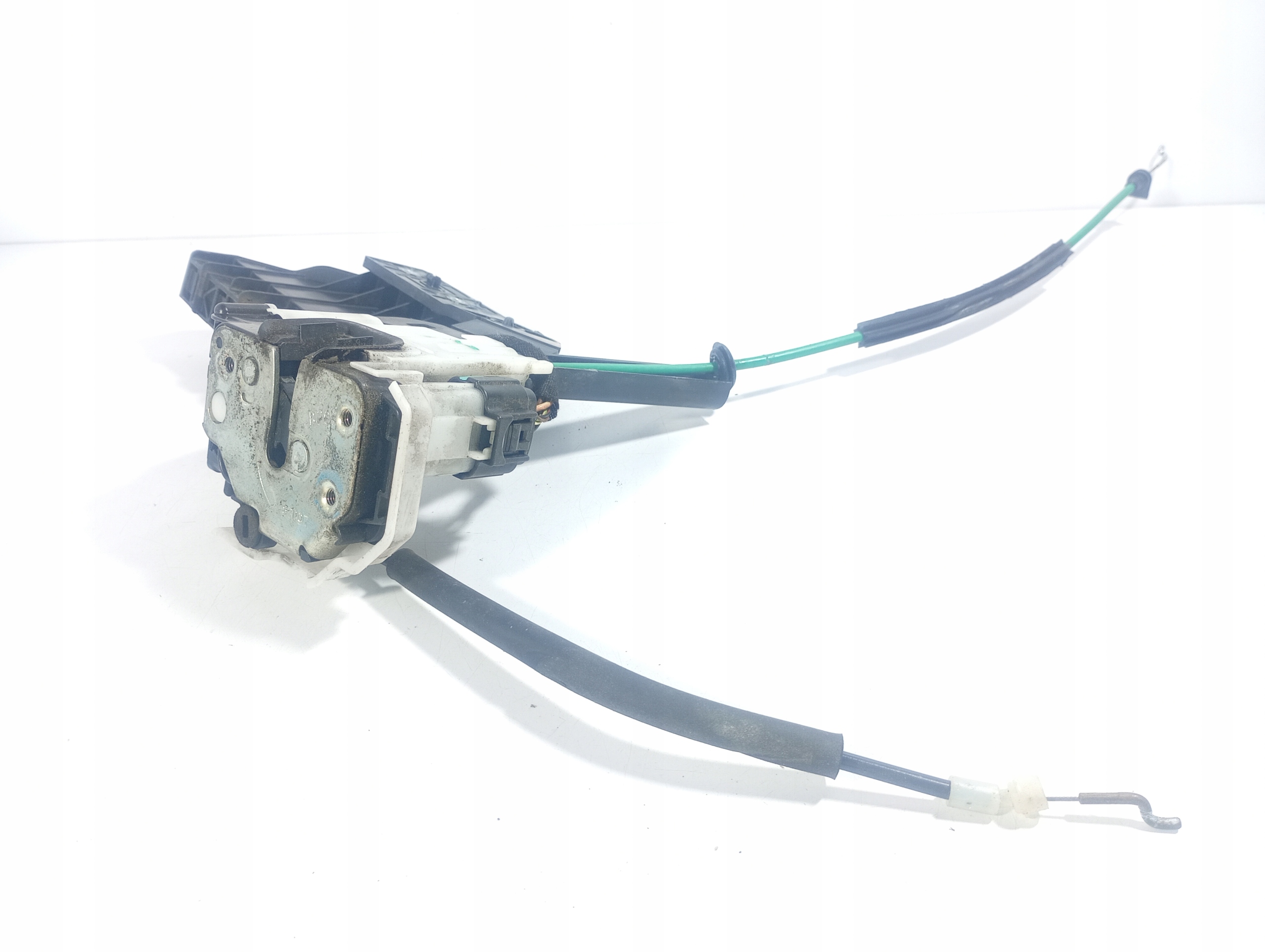 Alfa Romeo 159 05-08 lock door PRAWYCH PRZEDNICH