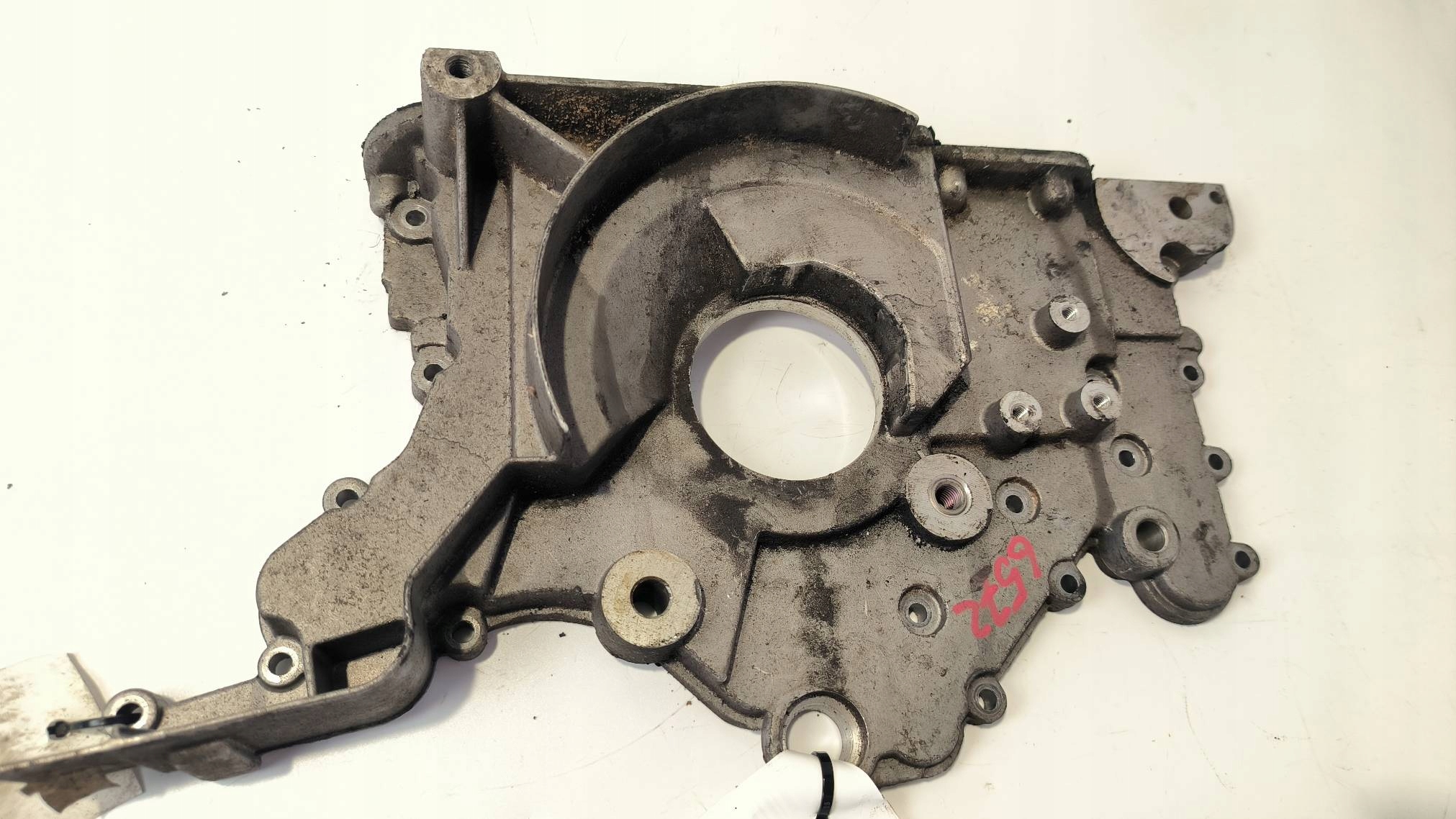 Couvercle carter distribution 077103153K 4.2 V8 AUDI A8 D3