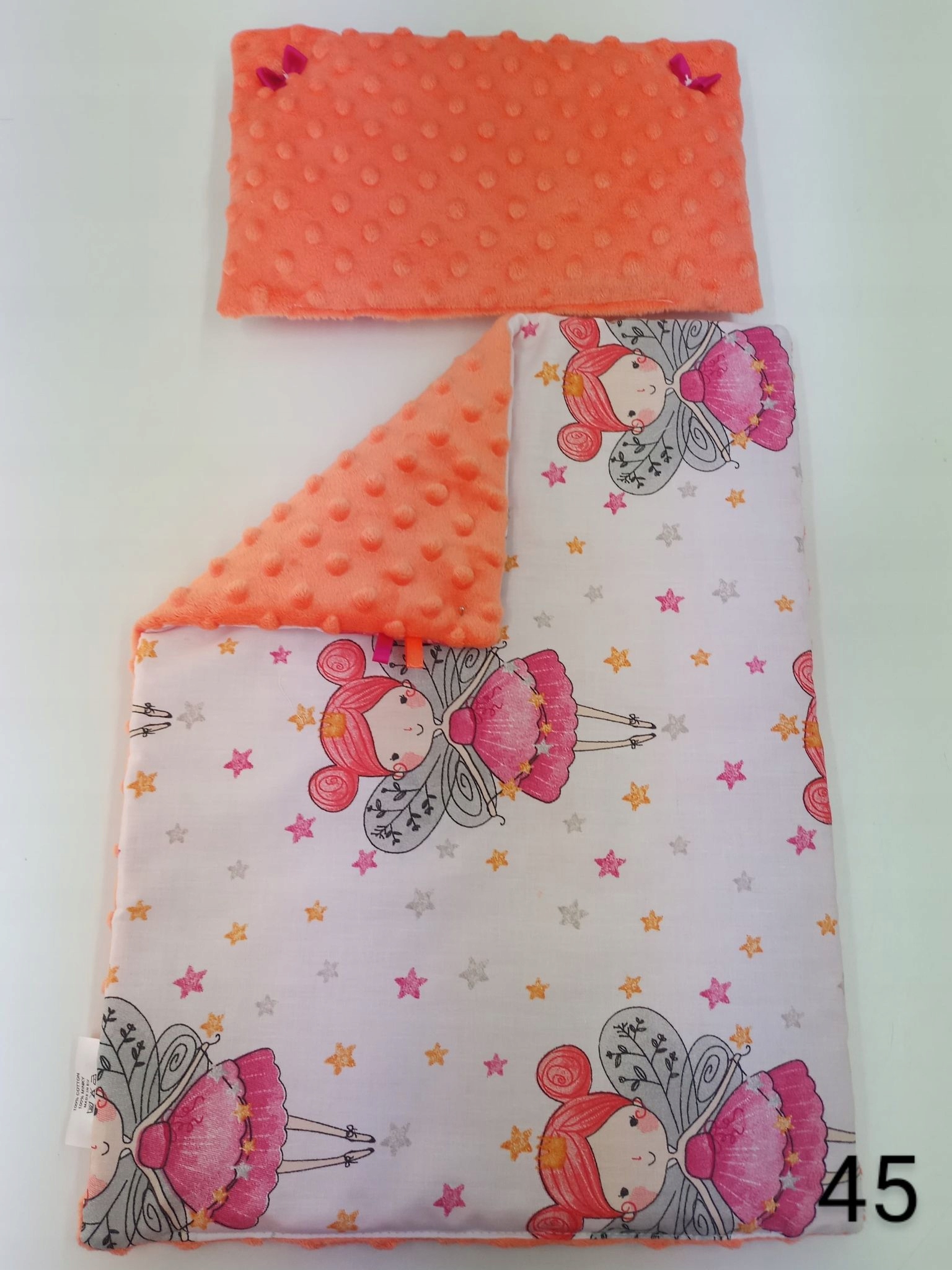 

Pościel dla lalek dwustronna. Producent.