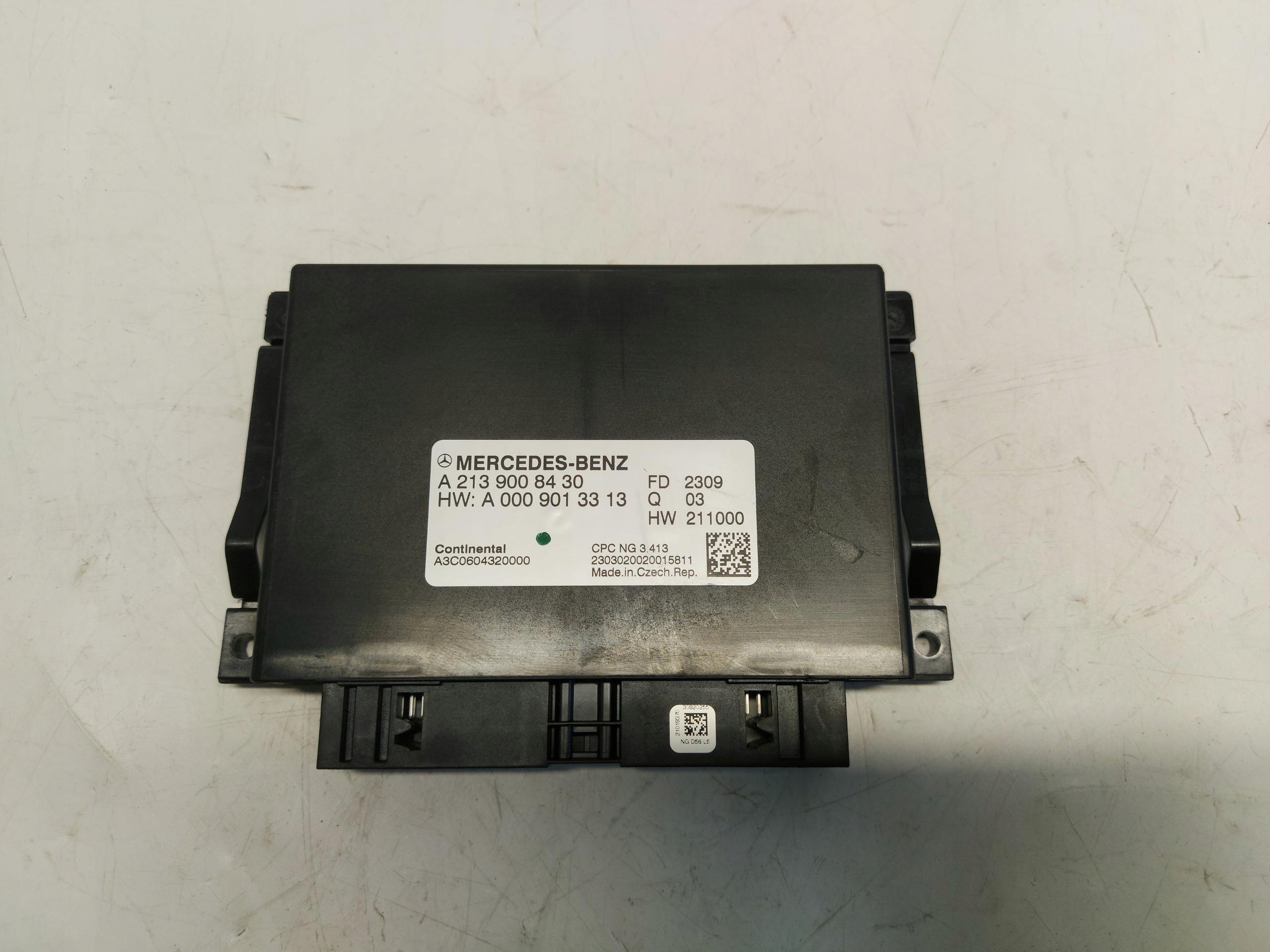 Mercedes CLA w118 2023 module control unit gearboxes 1.3E a2139008430