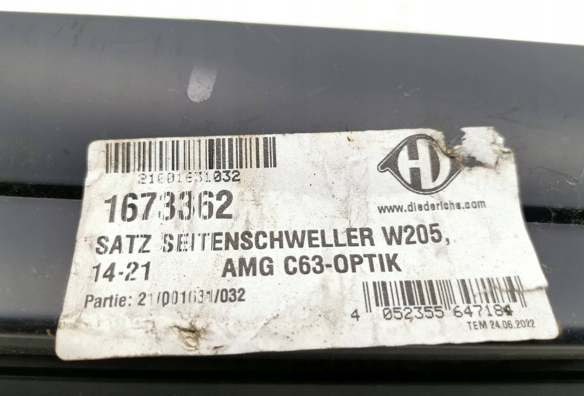 OSŁONA NAKŁADKA PROGU MERCEDES W205 2056981554 Producent części Diederichs