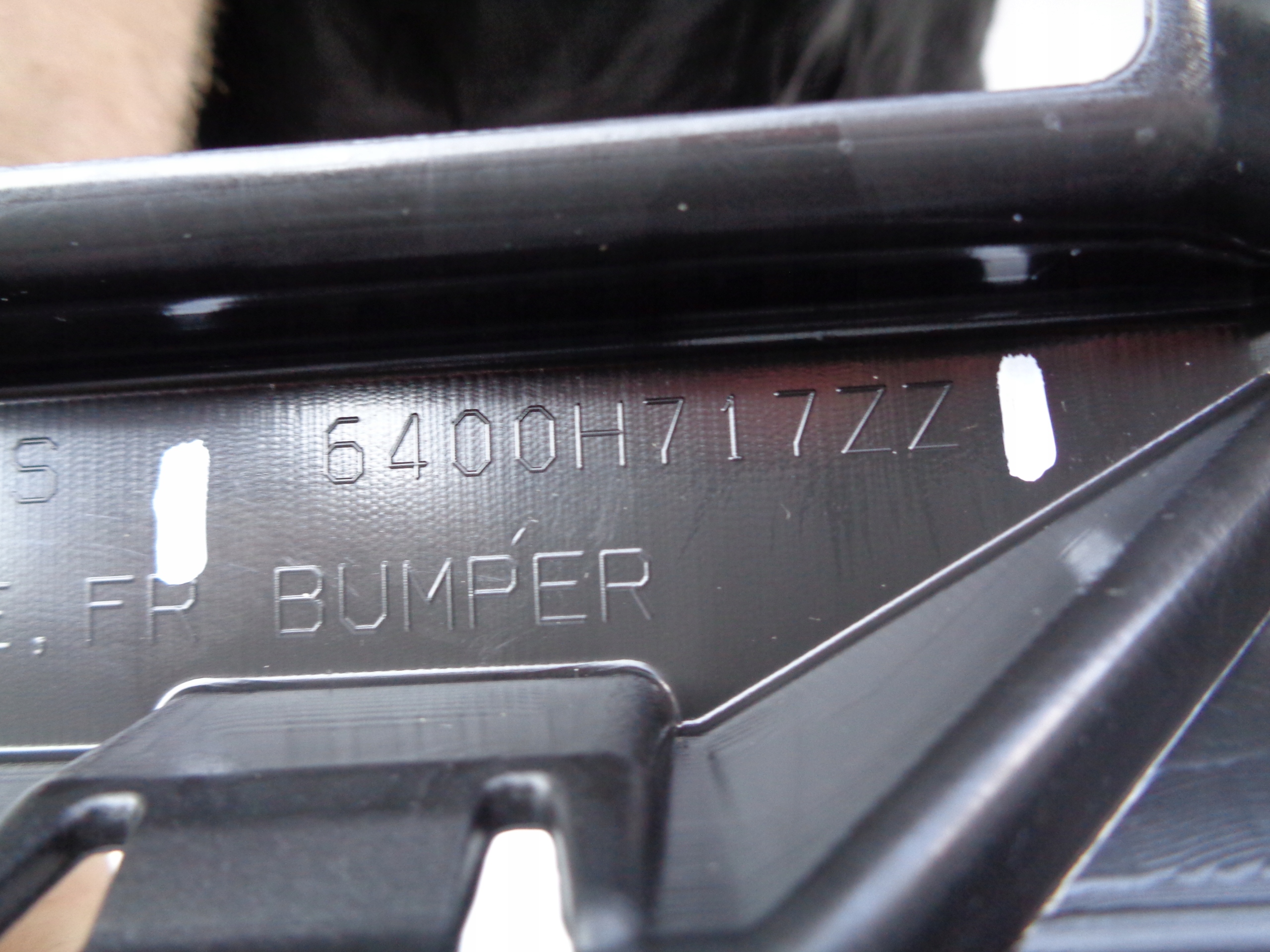 NO-WY-- front bumper MITSUBISHI ECLIPSE CROSS 17- NR 46898
