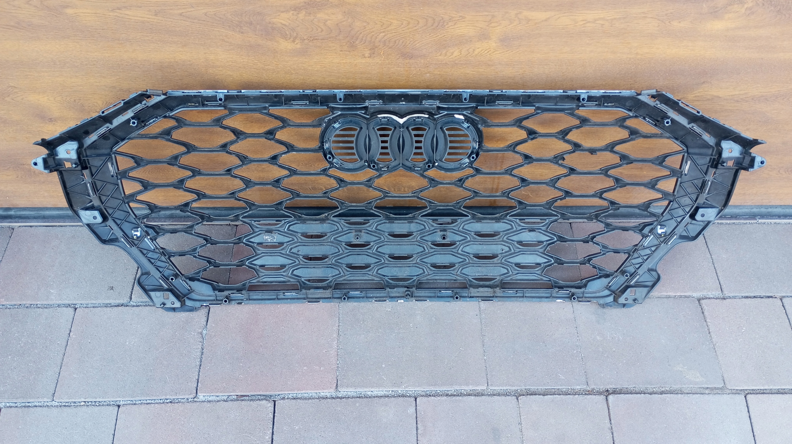 Audi Q3 Kühlergrill FRONTGRILL Kühlergitter - Thumbnail 6