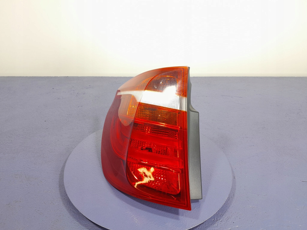 BMW X3 F25 LAMPA TYŁ TYLNA LEWA 7217311
