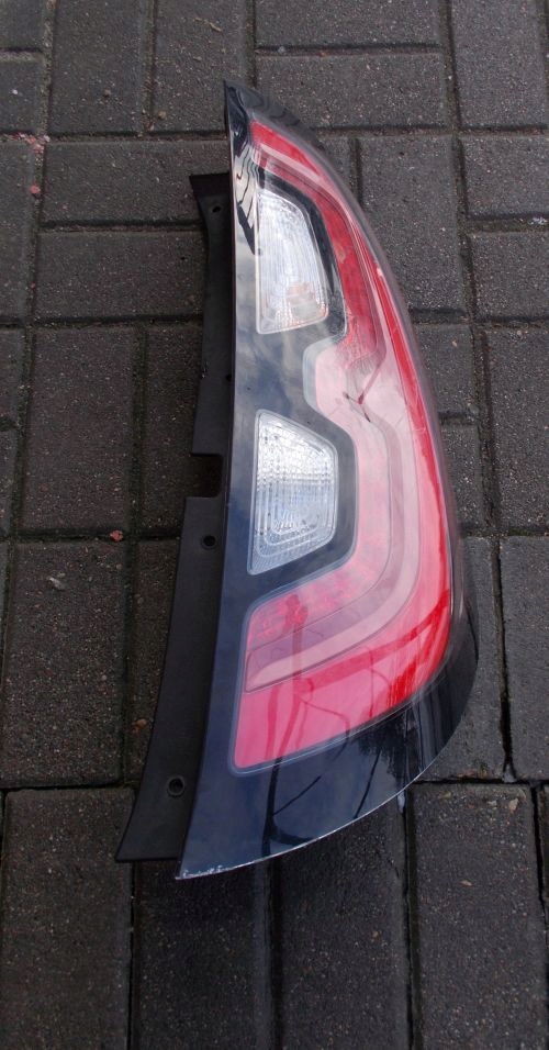 LAMPA PRAWA LED LIFT KIA SOUL II 14-17 EUROPA