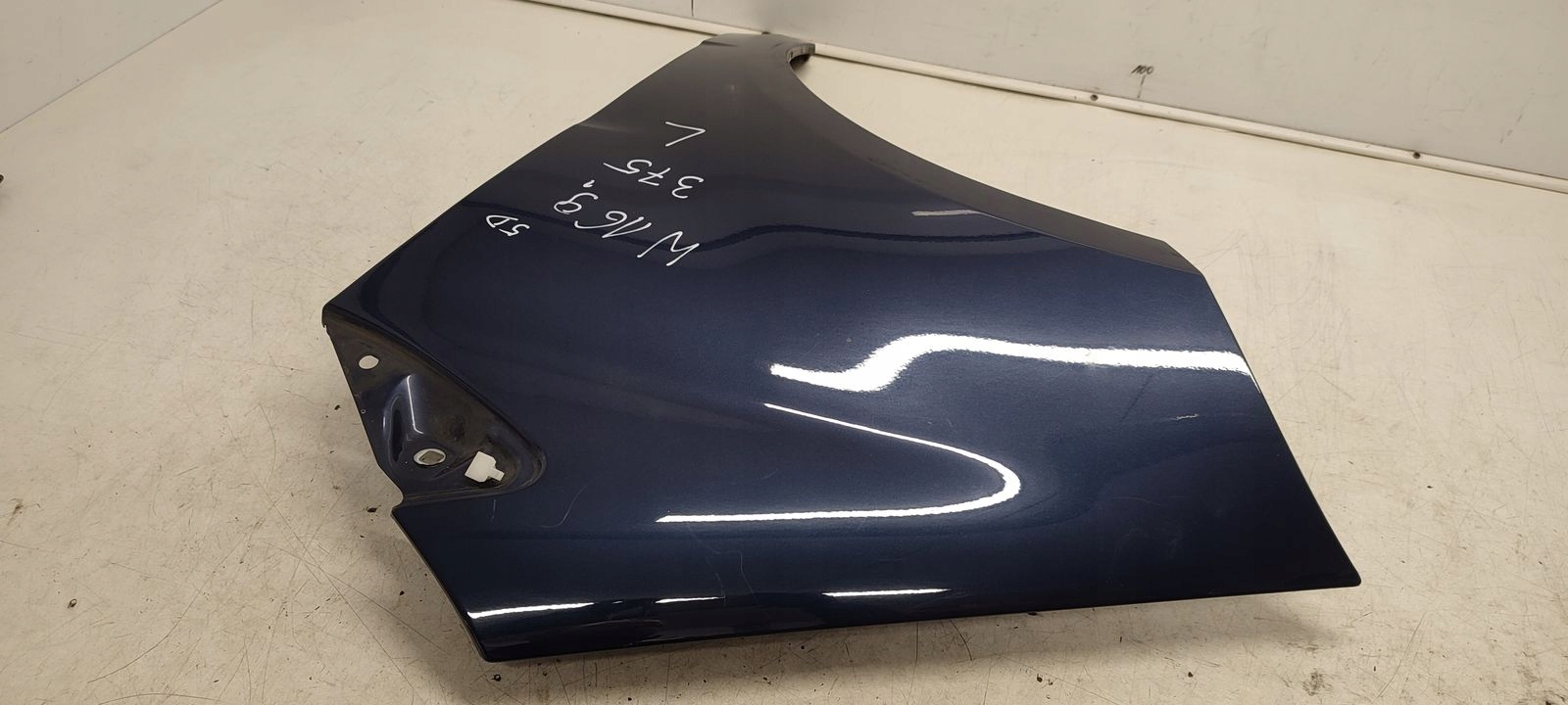 fender left front front Mercedes W169 A-klasa 1,7 5D