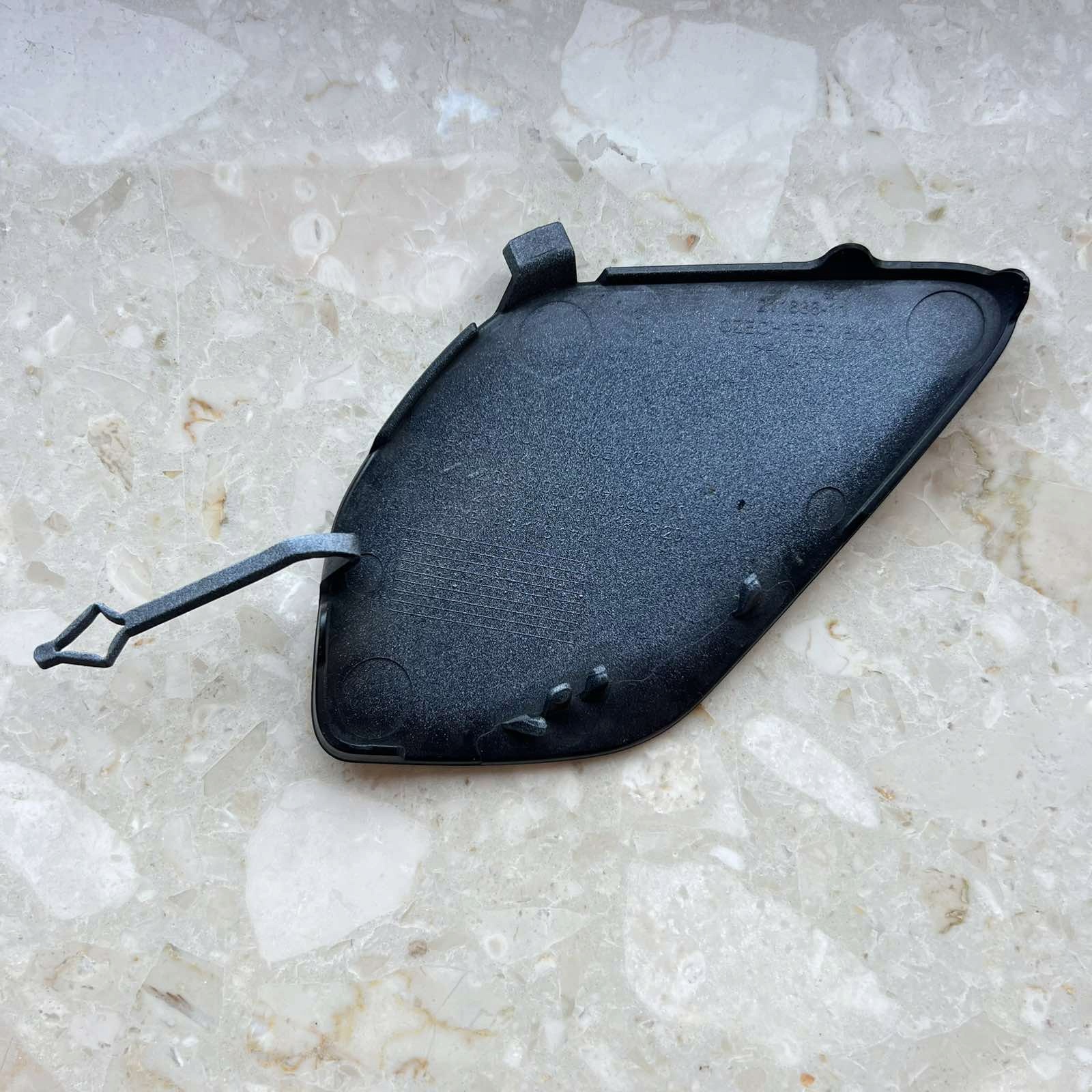 BMW X1 F48 LIFT 2019-2022 towing hook cap front original 51117954206