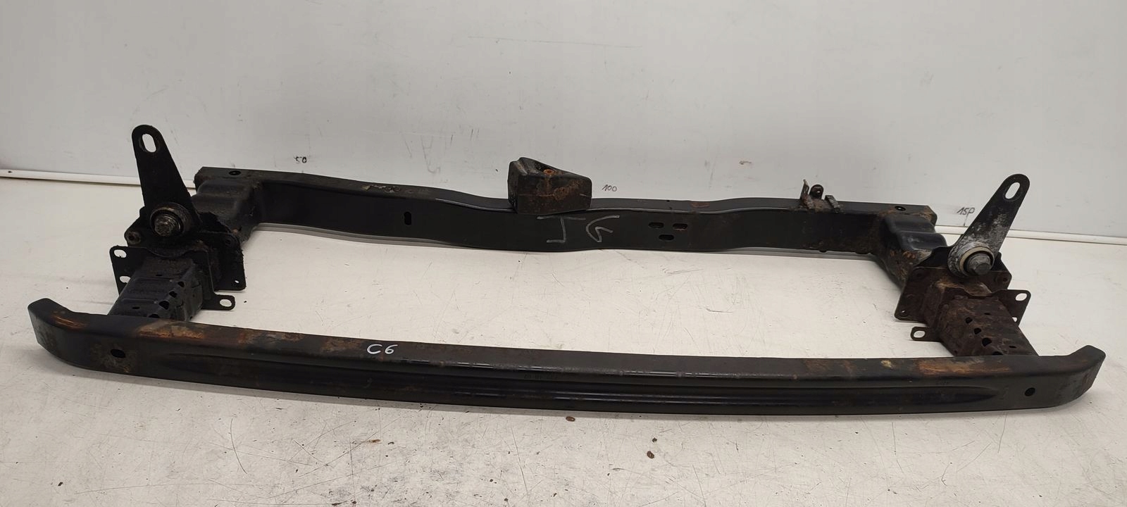 bumper support front front Citroen C6 2,7 HDI