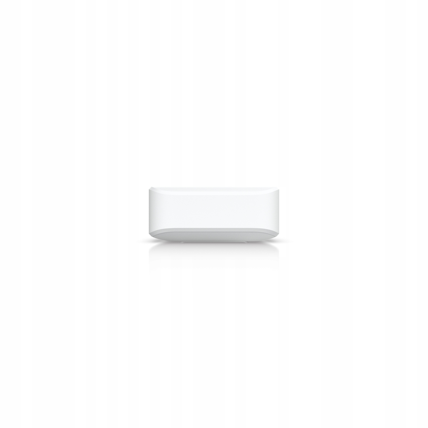 UBIQUITI UniFi Switch Ultra, 8 port, Layer 2, (7) GbE PoE+ output ports, (1) GbE PoE++ input port, 210W — 10