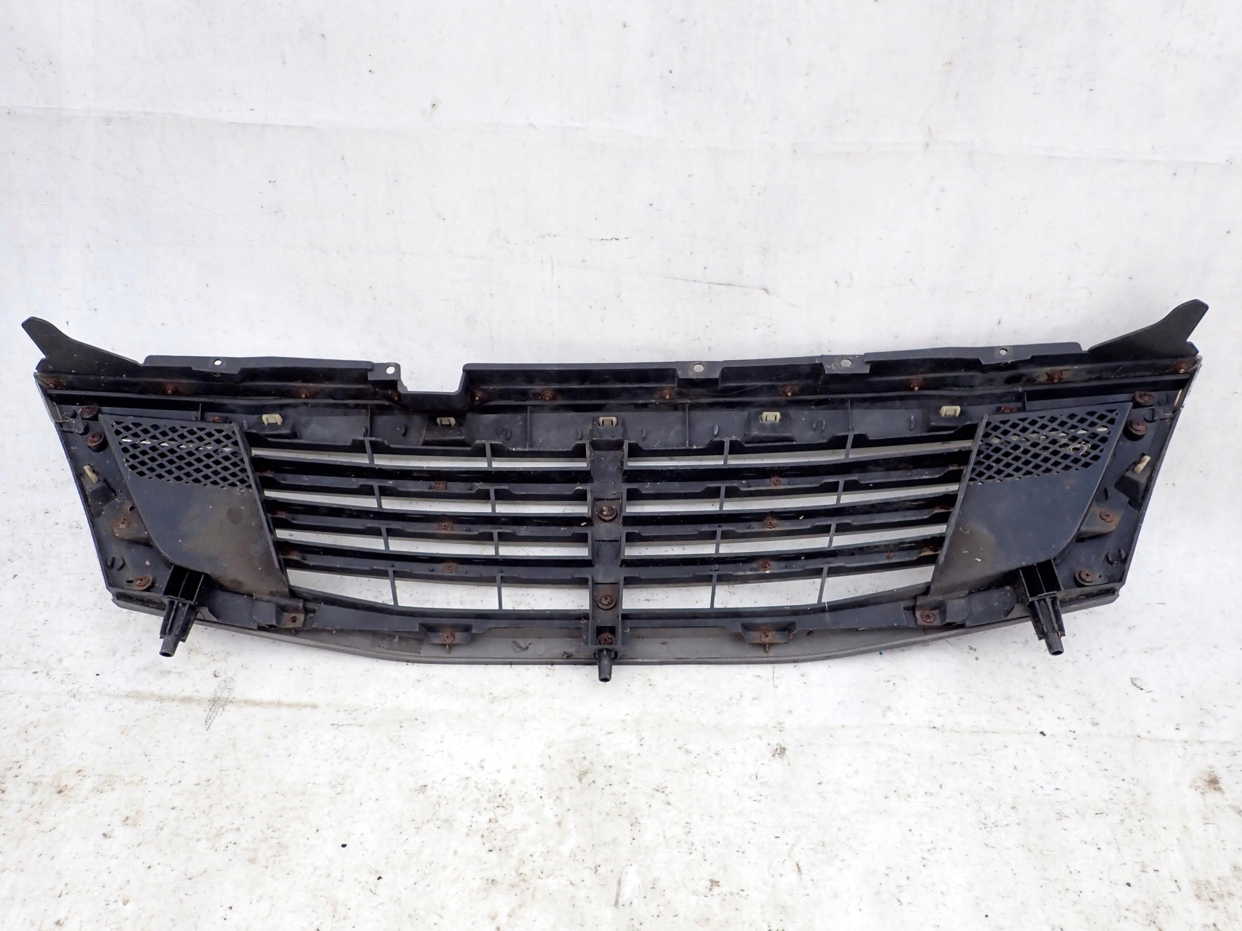 SSANGYONG REXTON 01-06 Grill Grill