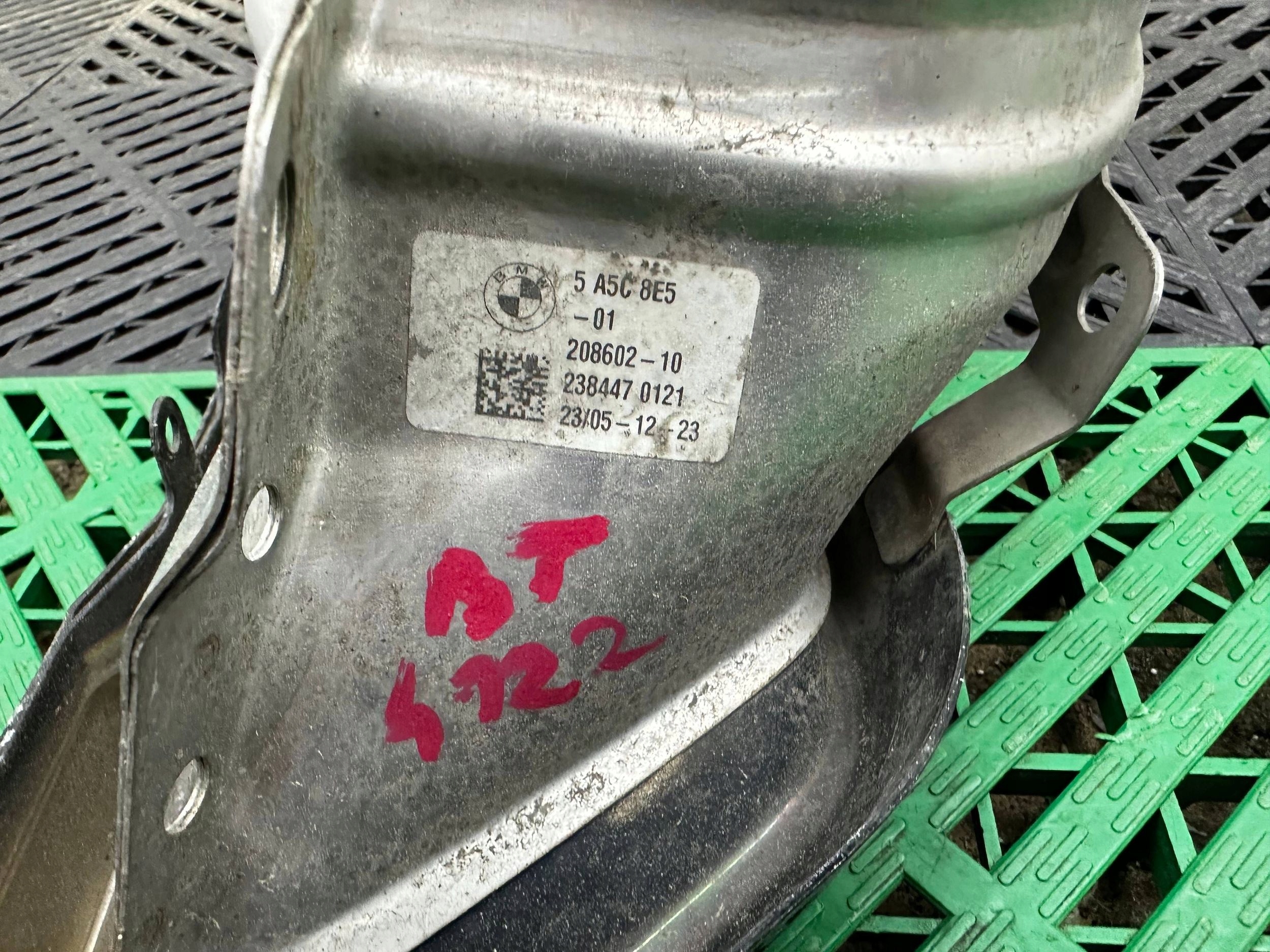 TERMINALE dello scarico BMW X5 G05 5A5C8E5