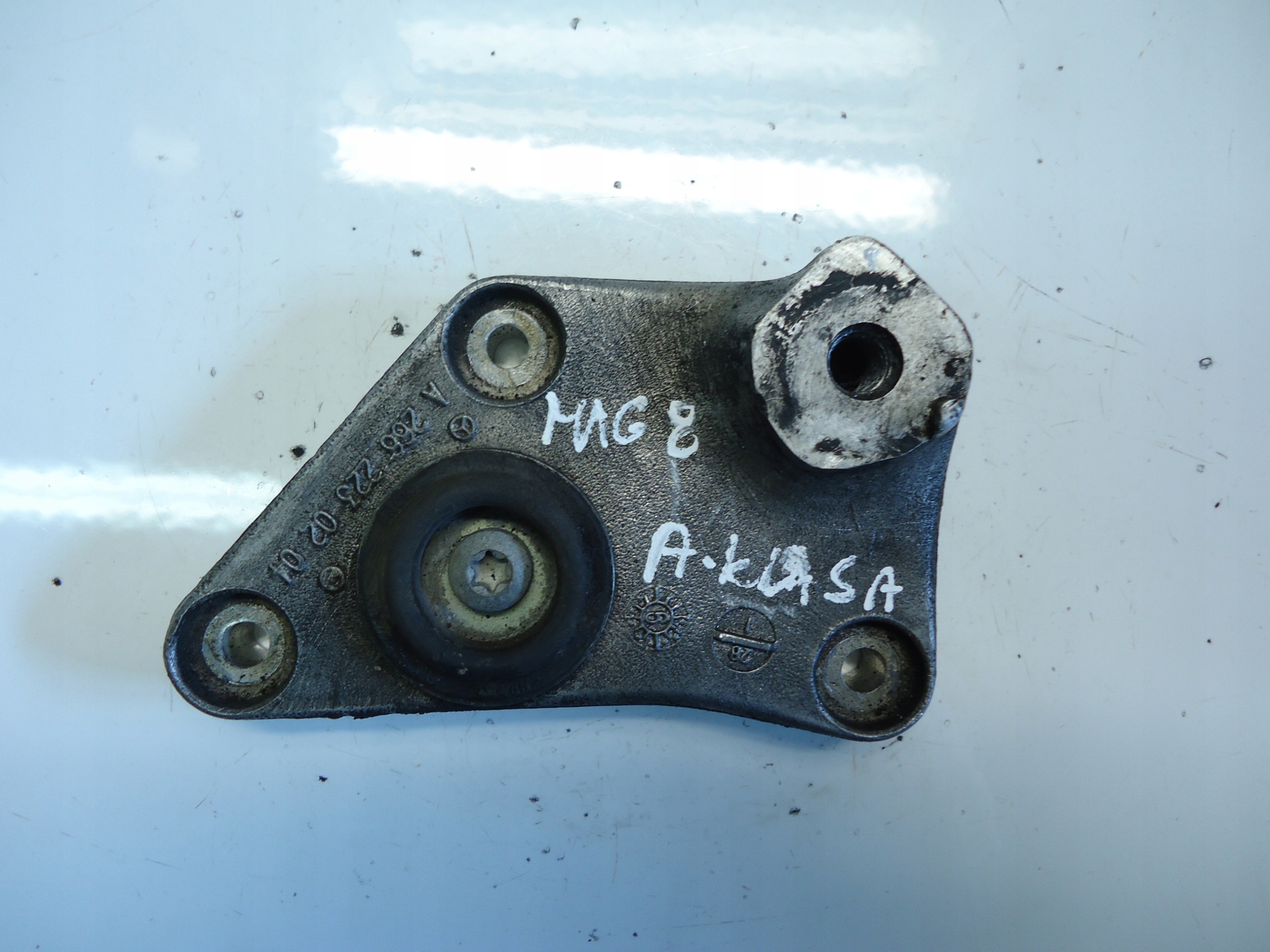 MERCEDES A KLASA W169 W245 engine mount A2662230204