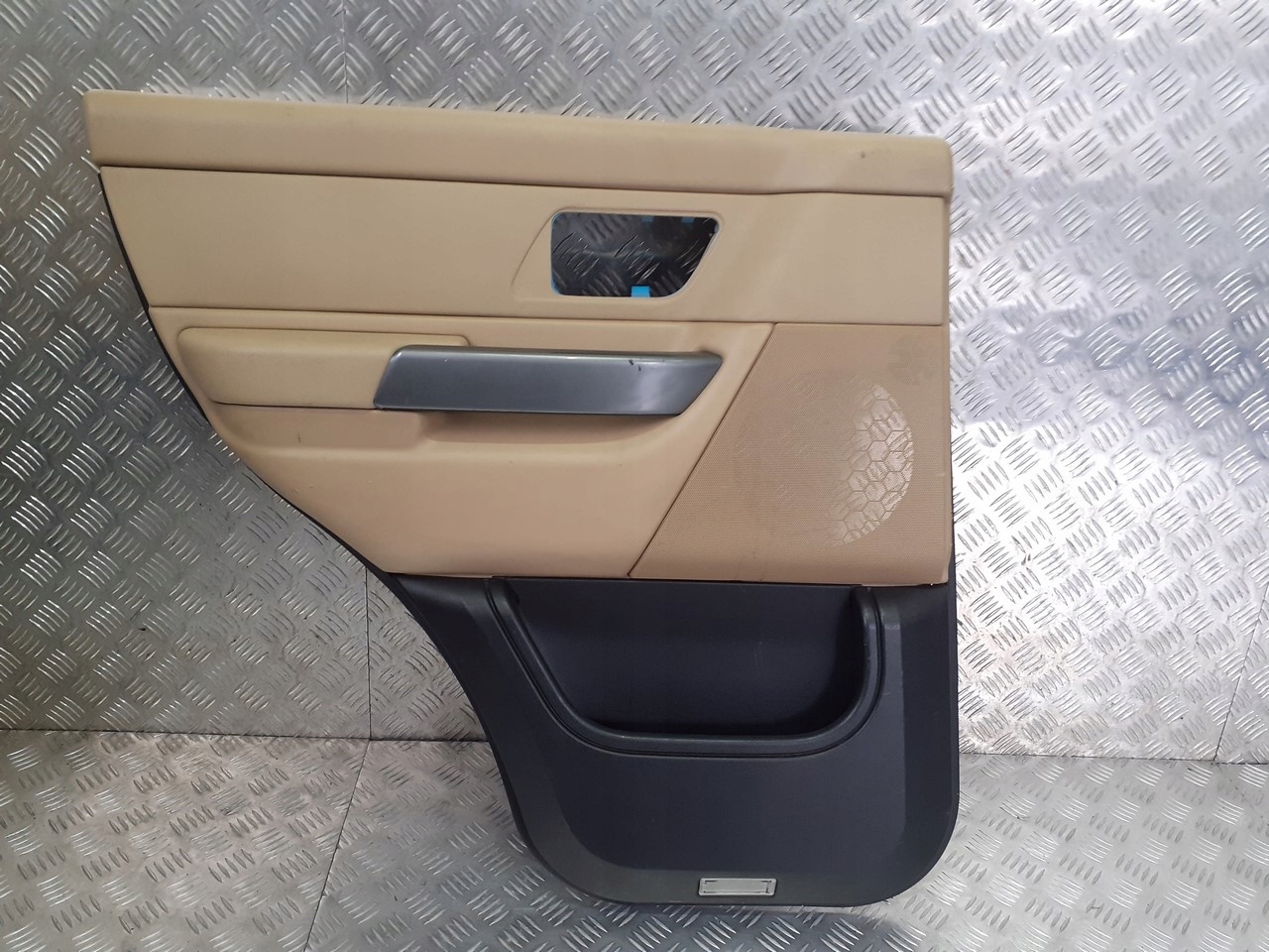 дверные карты левый зад RANGE ROVER L320 2.7 TD V6