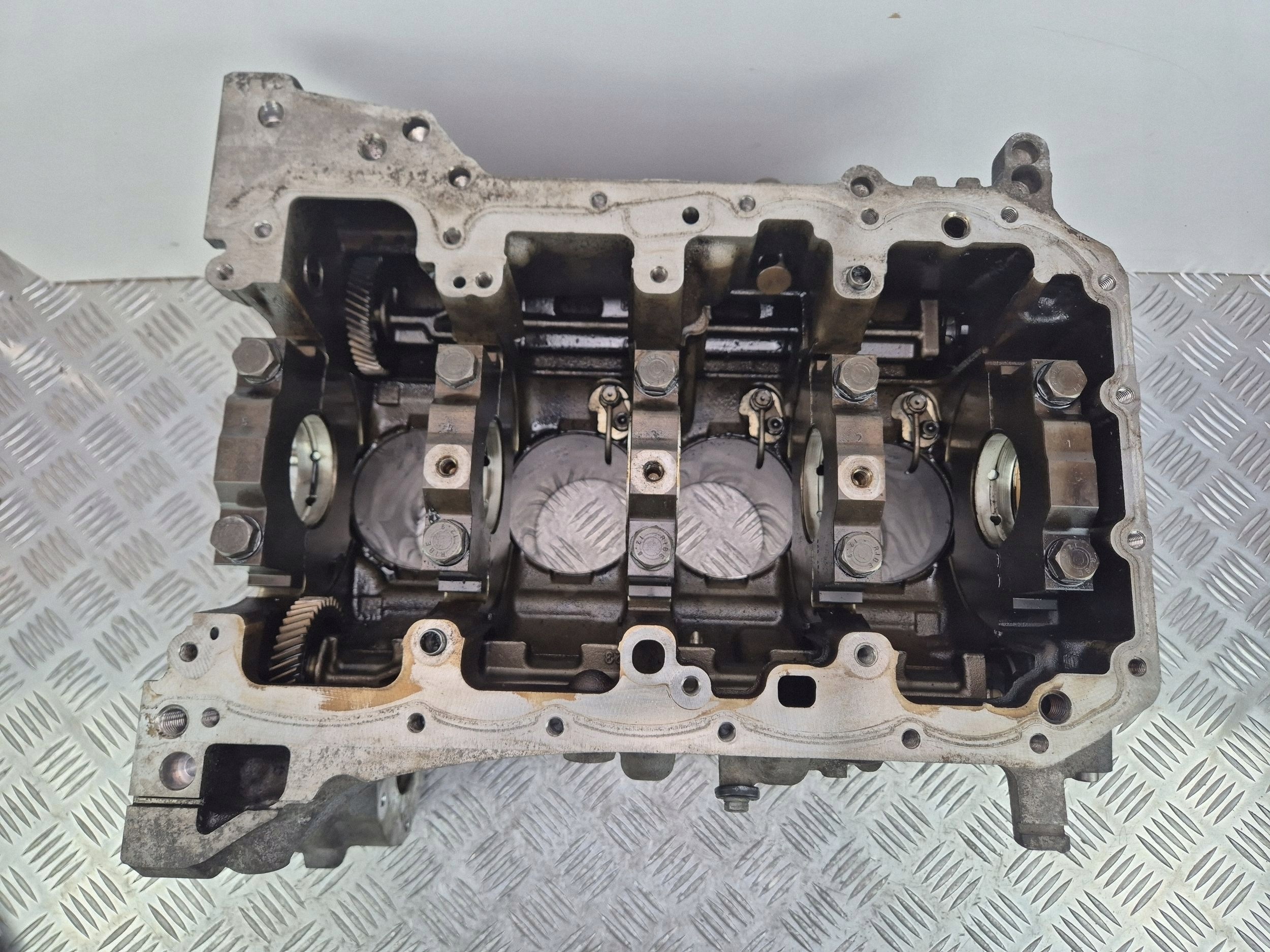 Blok motor BMW 5 E60 E61 520d 7797922 N47D20A