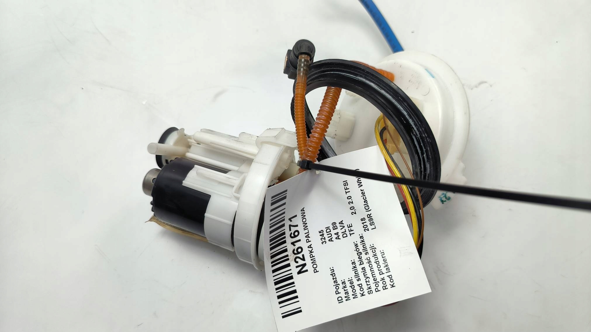 pump fuel 8W0919087L AUDI A4 B9 S-LINE