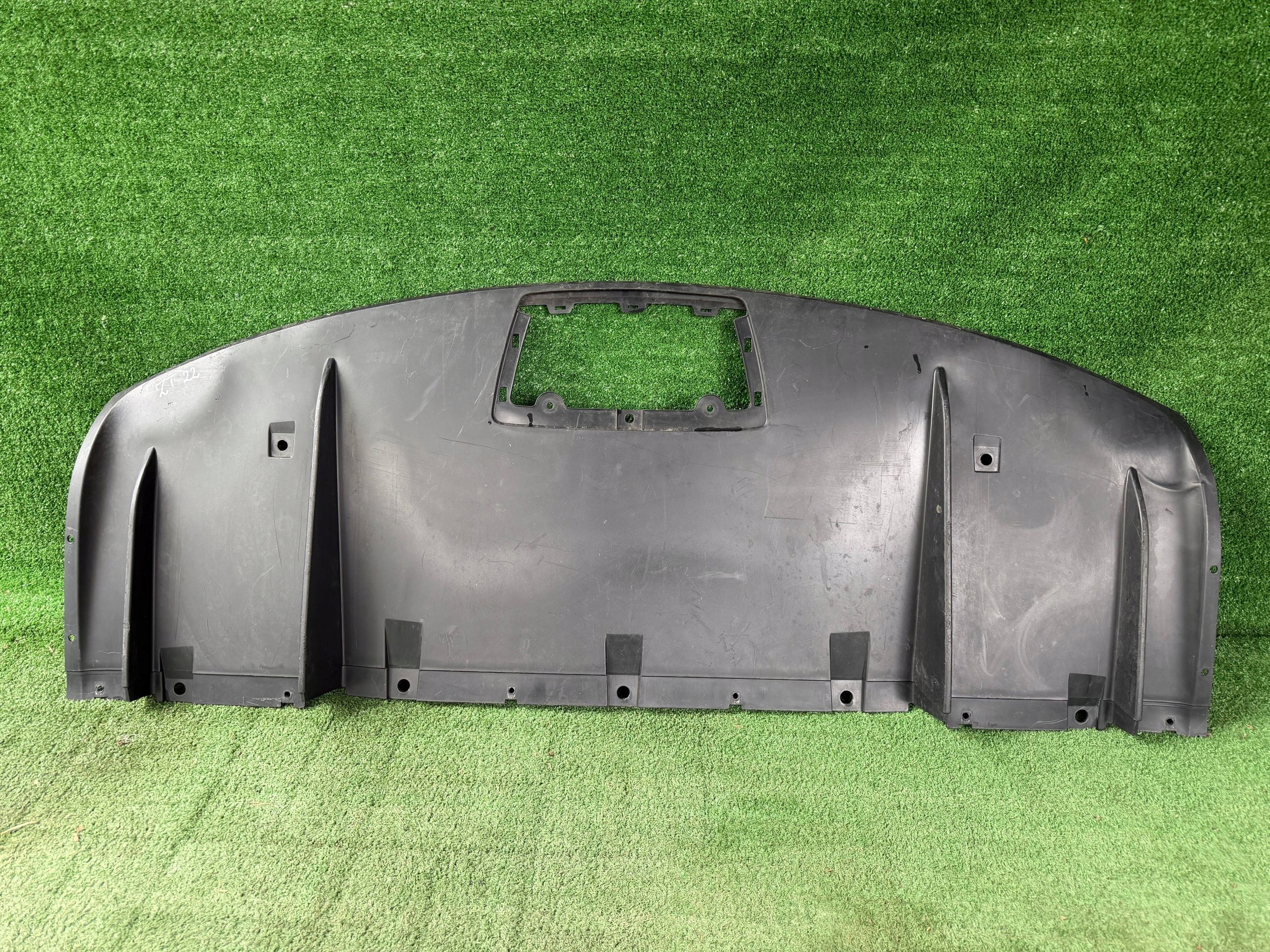 TESLA MODEL X diffusore SPOILER Paraurti posteriore 105835600C