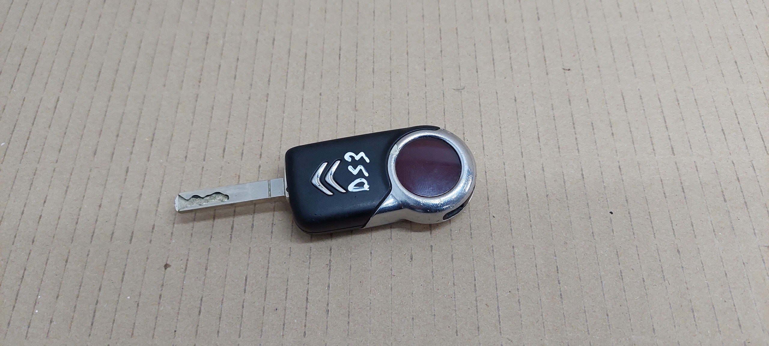 Kluczyk pilot Citroen DS3