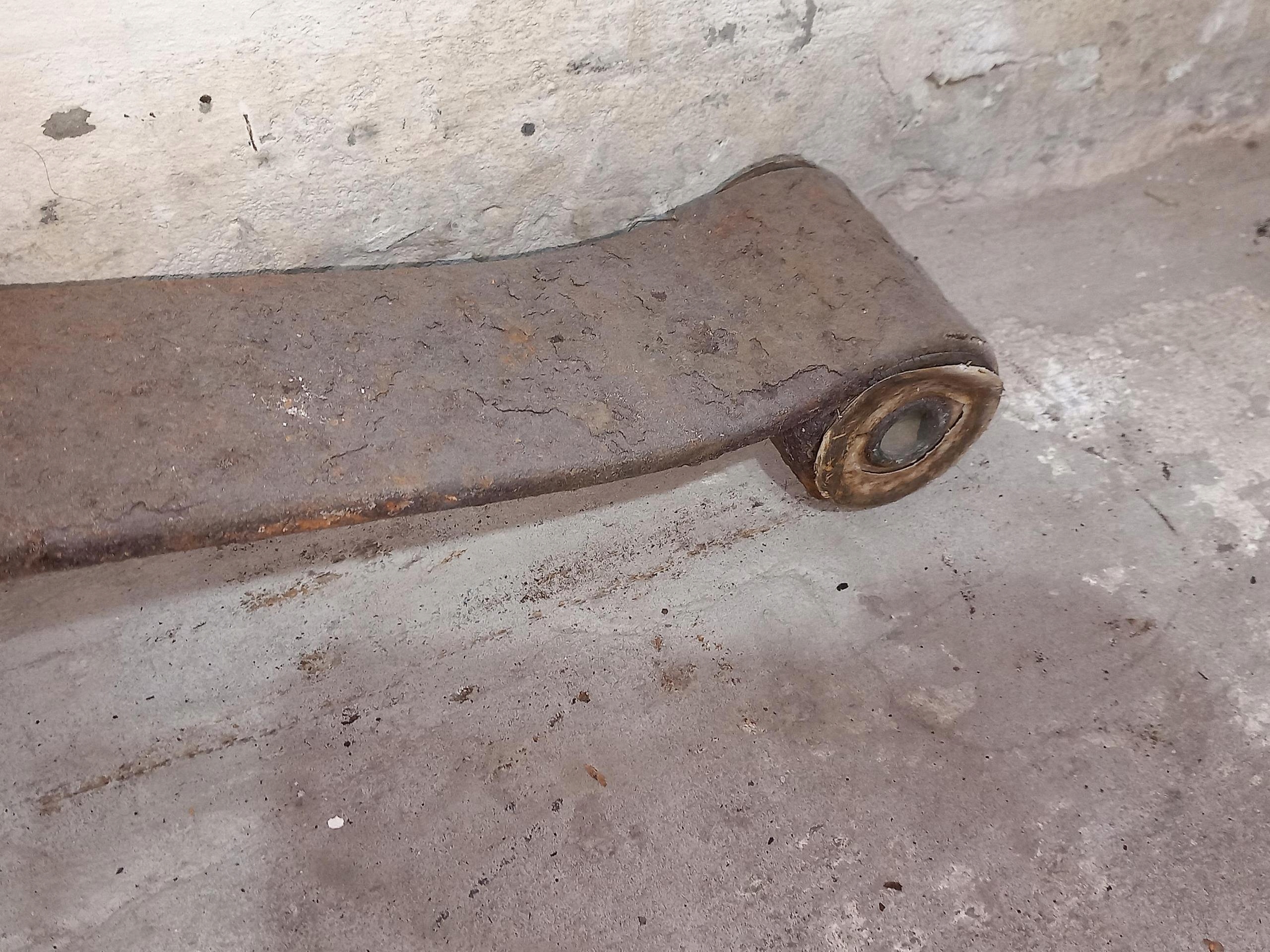 RESOR rear 1 PIOROWY IVECO DAILY IV 06-12