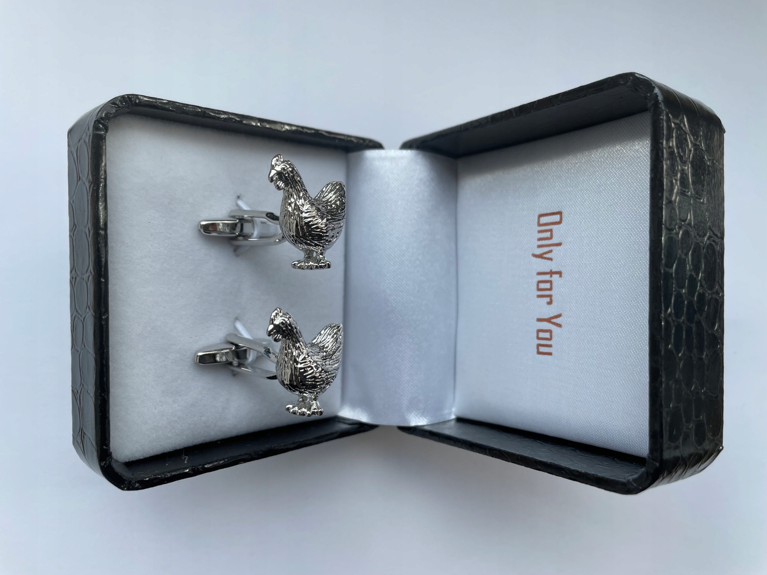 Manžetové knoflíčky Exc Kura Stříbrná Kurka Nioska Snášející zlatá vajíčka Pouzdro