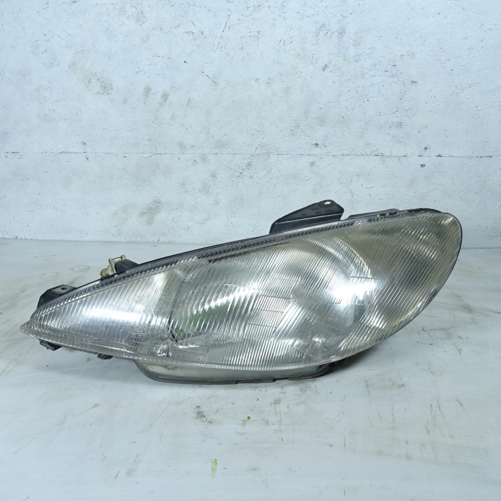 PEUGEOT 206 REFLEKTOR left 20-5706B