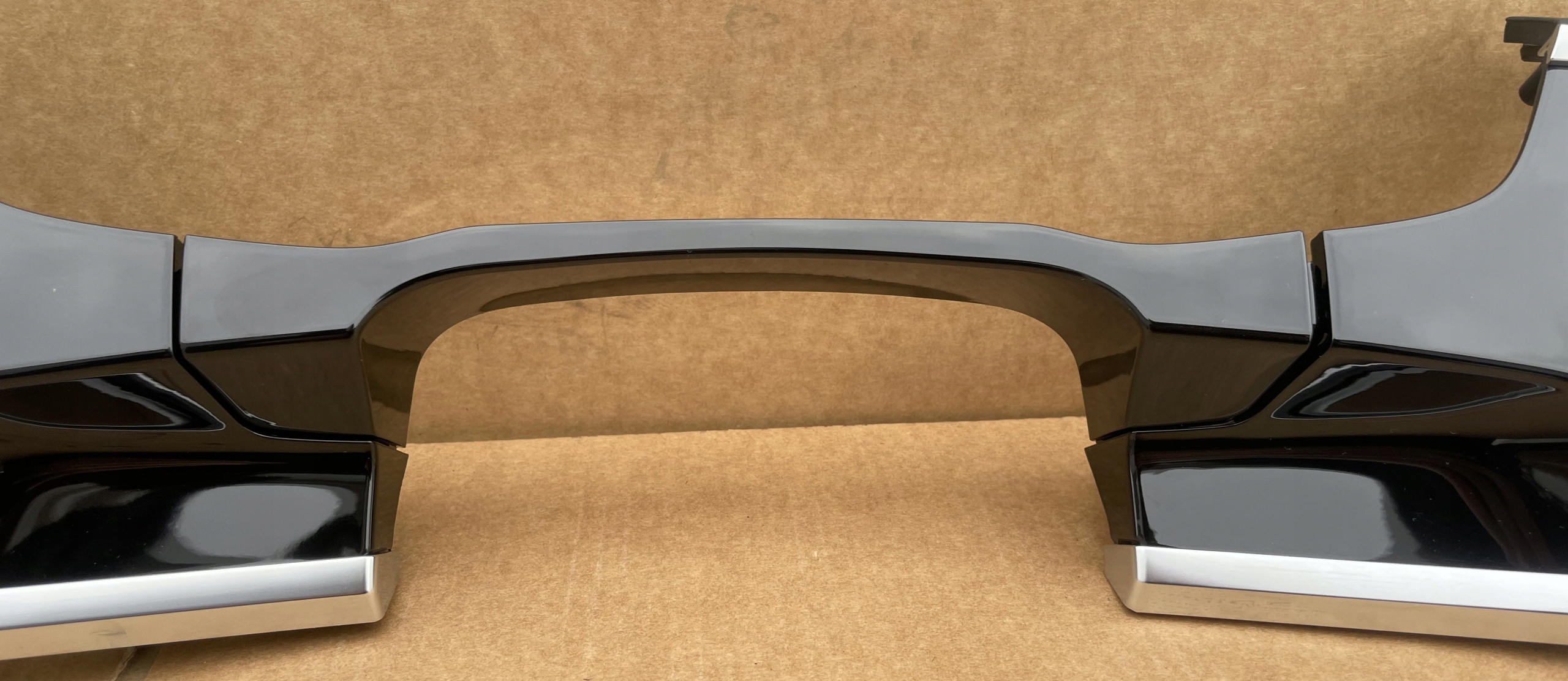 DEKOR Console PIANO BLACK AUDI Q3 LIFT Neuf Original 83B853241