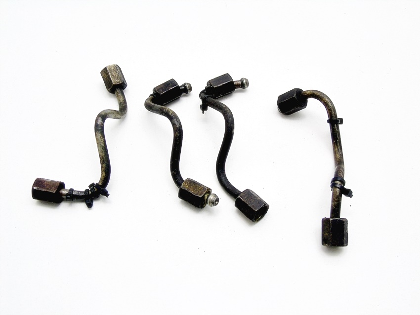 PRZEWODY WTRYSKOWE 2.0 CRDI SANTA FE SPORTAGE Typ silnika Diesel